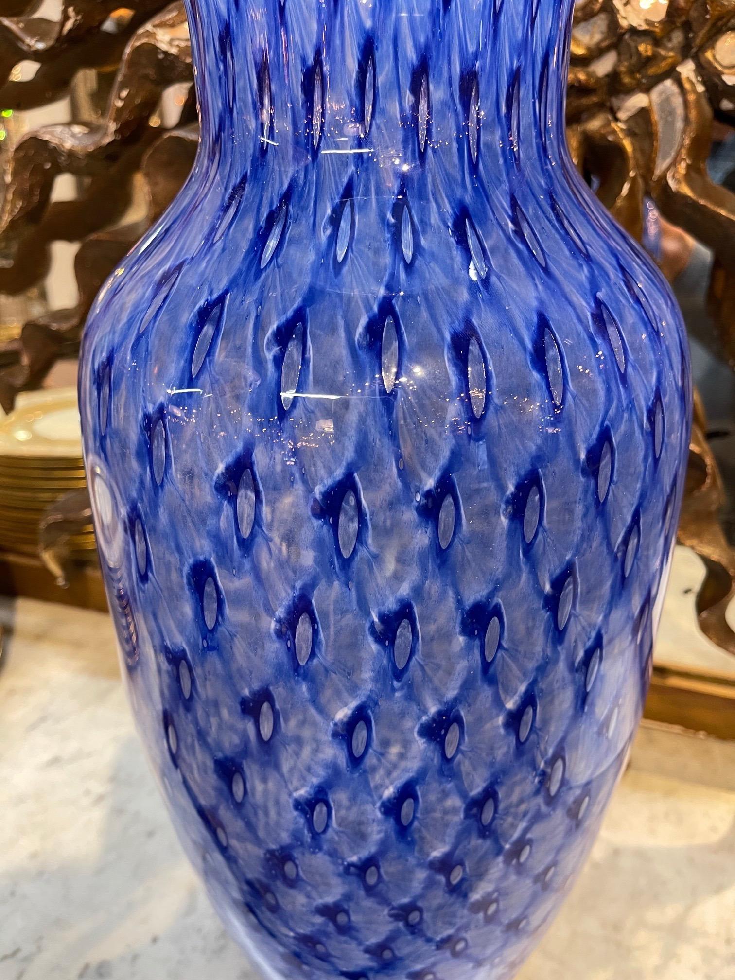 Exquisite vintage large scale blue Murano glass vase. Beautiful decorative pattern. A fabulous accessory!
