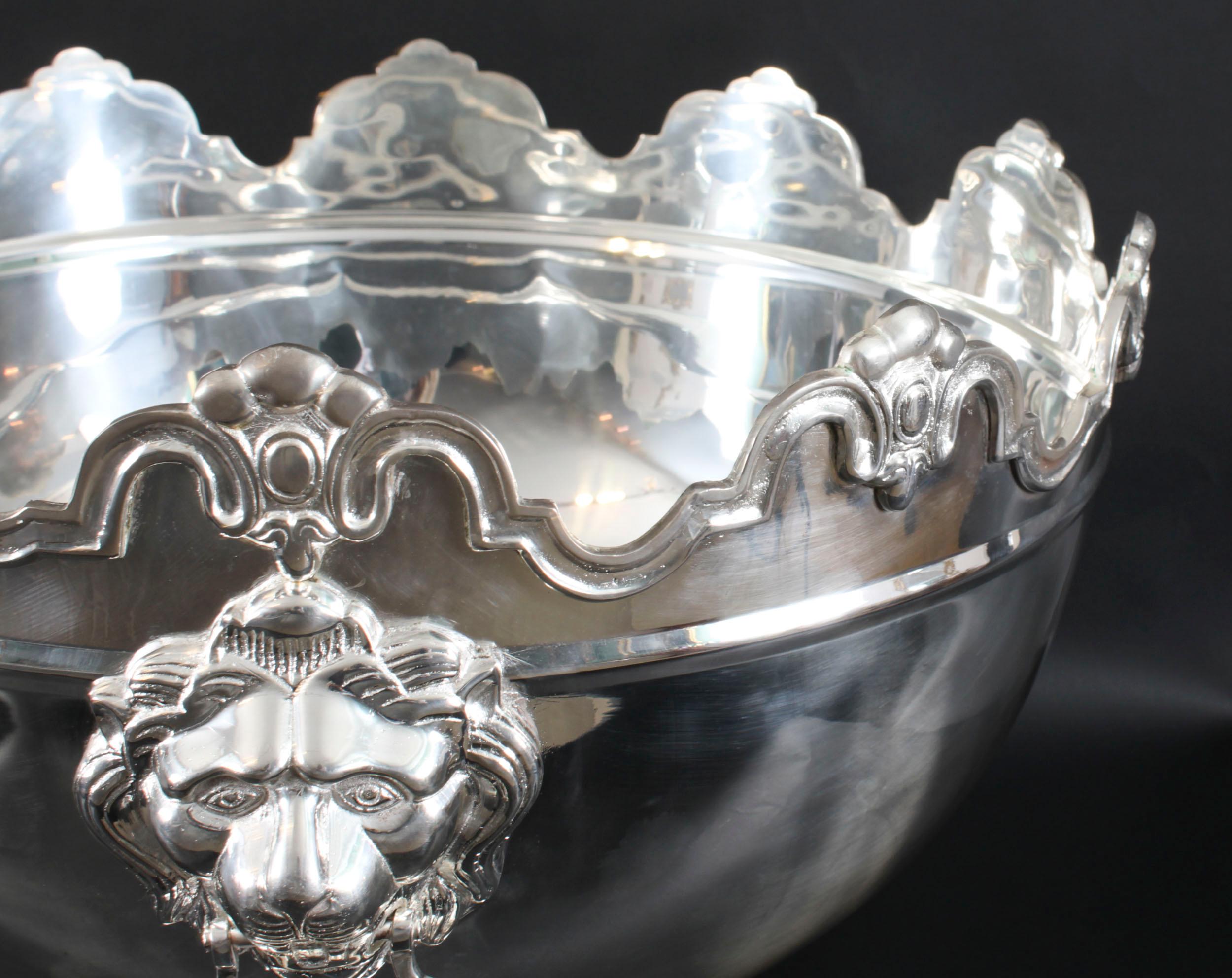 Vintage Large Silver Plate Monteith Punch Bowl Cooler 20th Century en vente 5