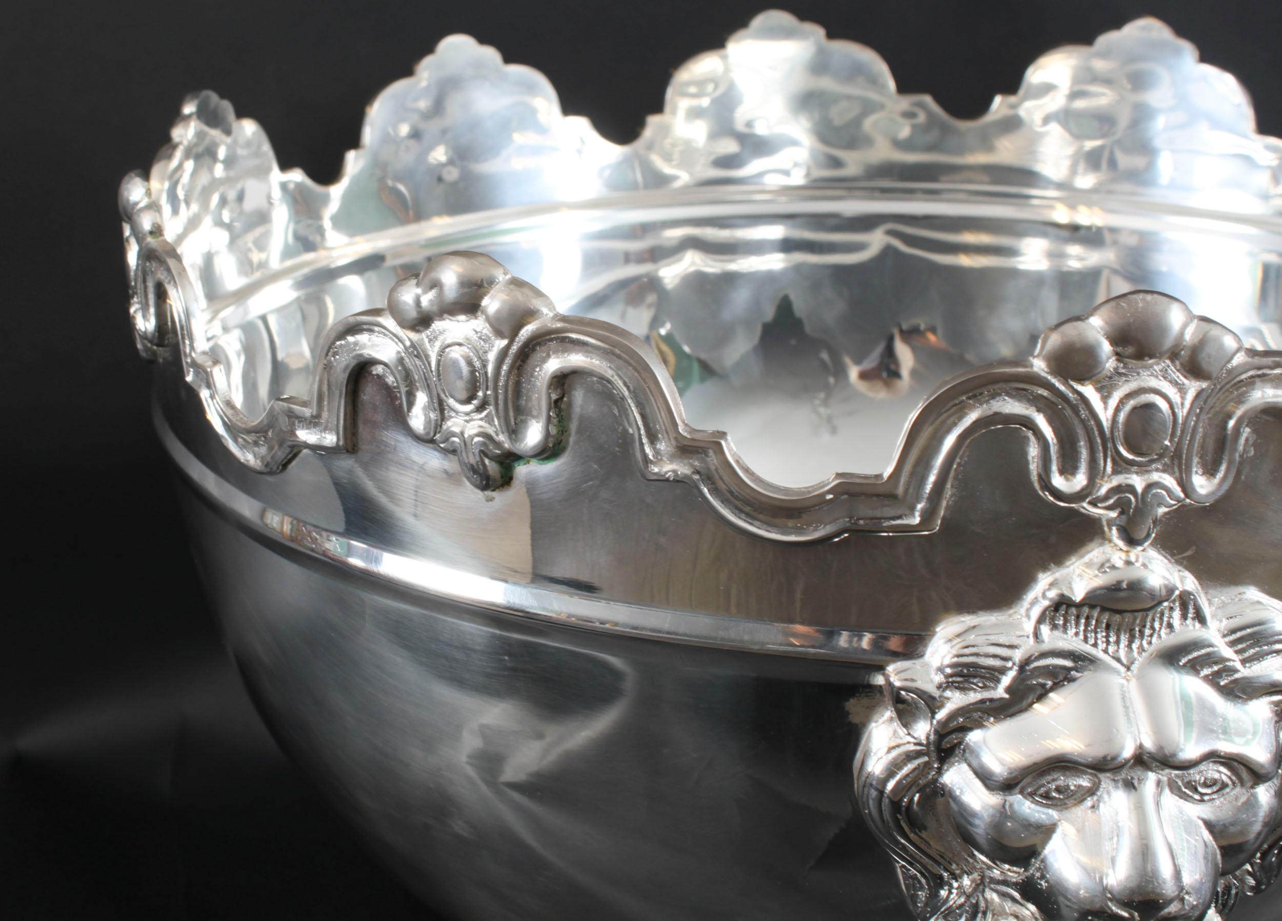 Vintage Large Silver Plate Monteith Punch Bowl Cooler 20th Century en vente 4
