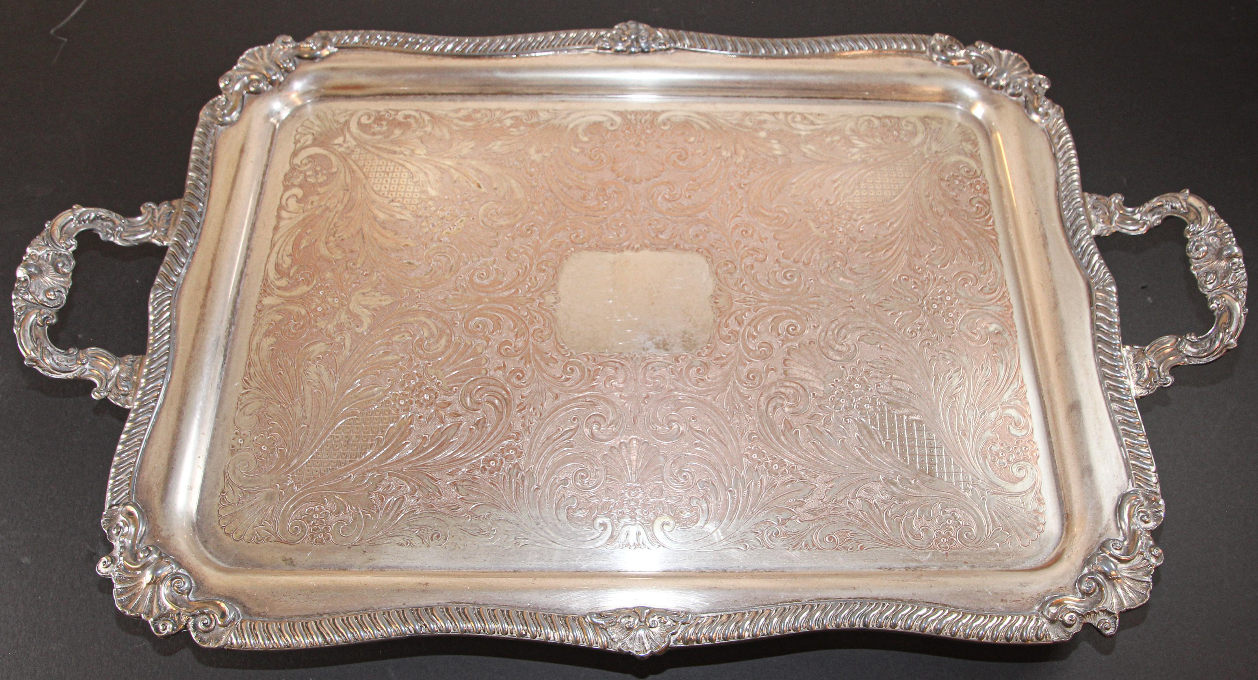 Bandeja grande vintage de plata estilo inglés Jorge IV Plateado en venta