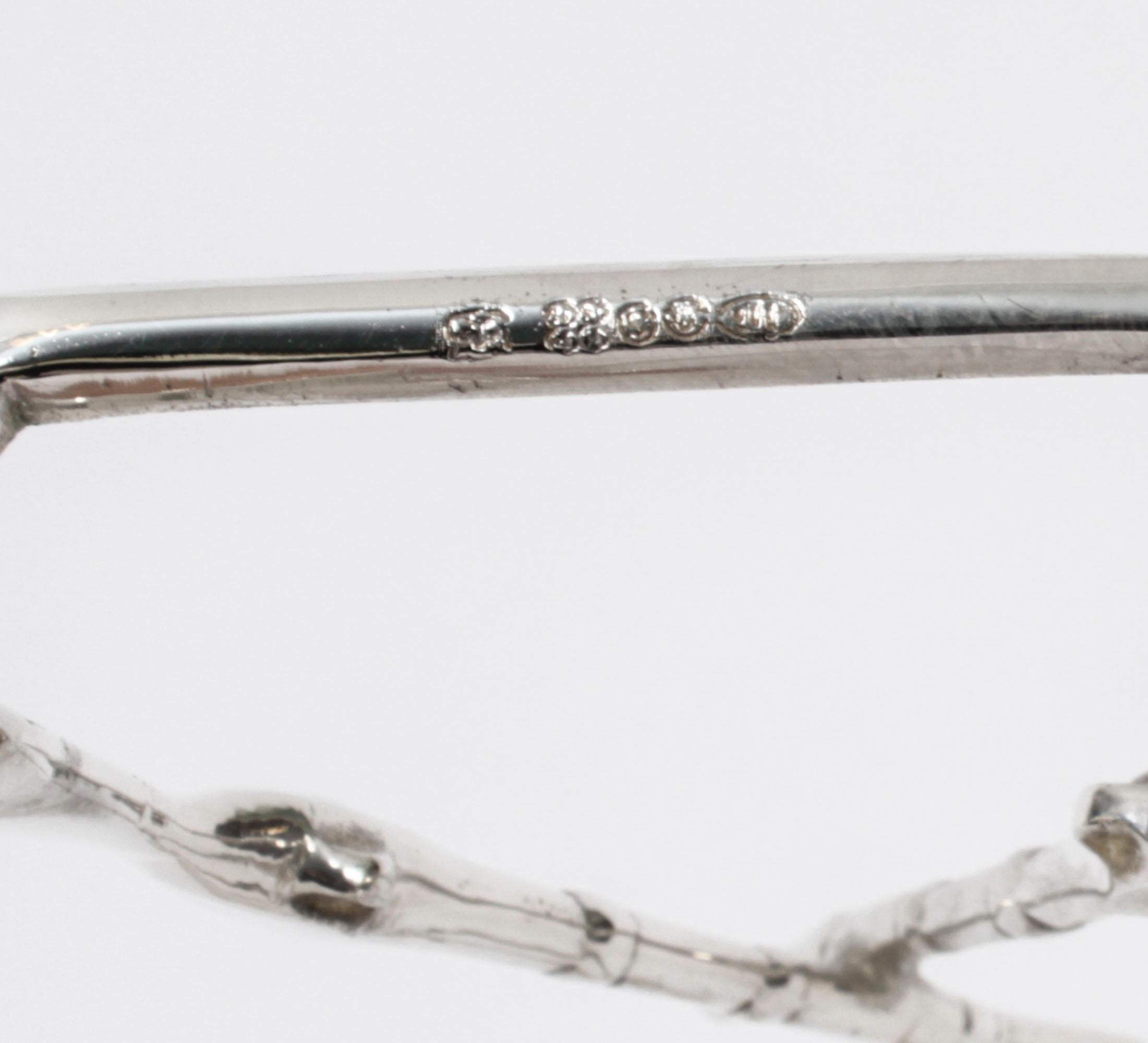 Vintage Large Silver Plated Crossed Rifles Toast Rack 20th Century For Sale 6