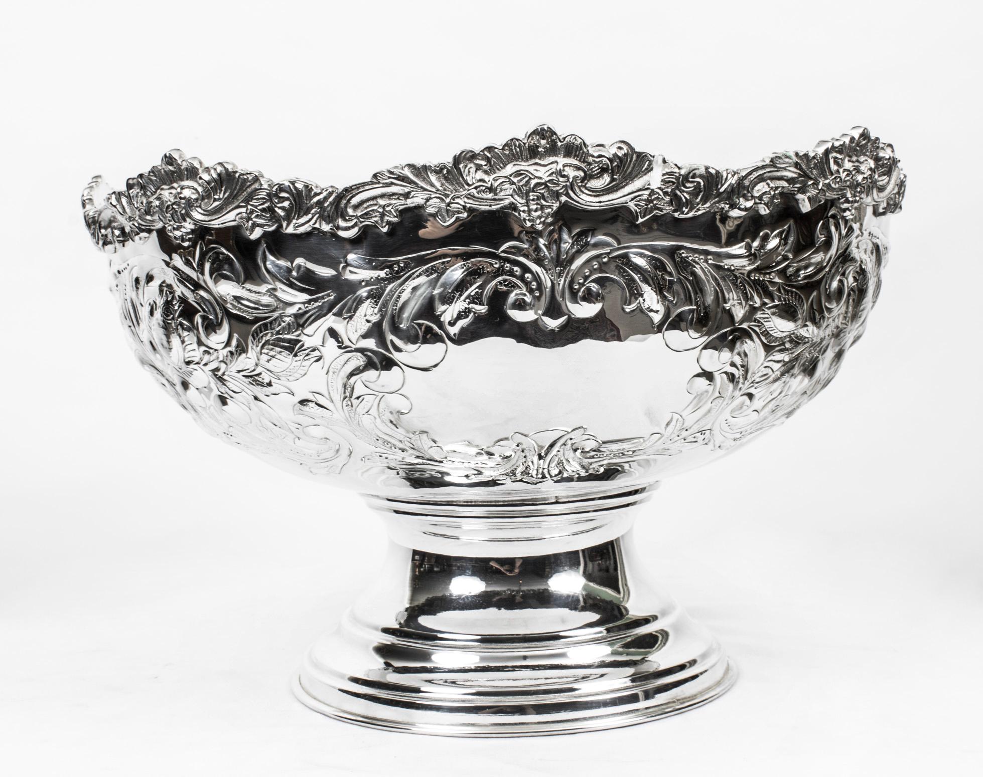 Vintage Large Silver Plated Punch Bowl Cooler Floral Decoration 20th Century For Sale 3