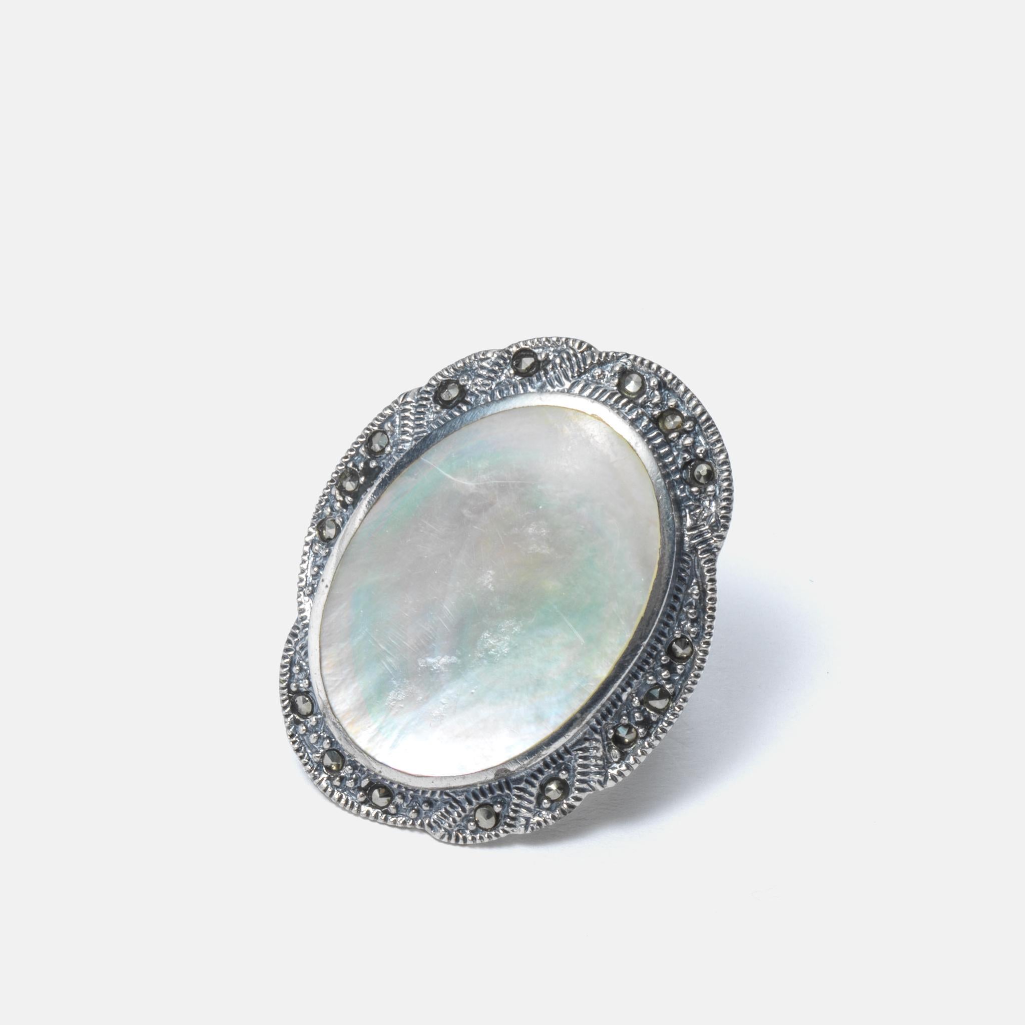 Vintage large silver ring with mother of pearl and pyrite. First half 20th c. For Sale 3