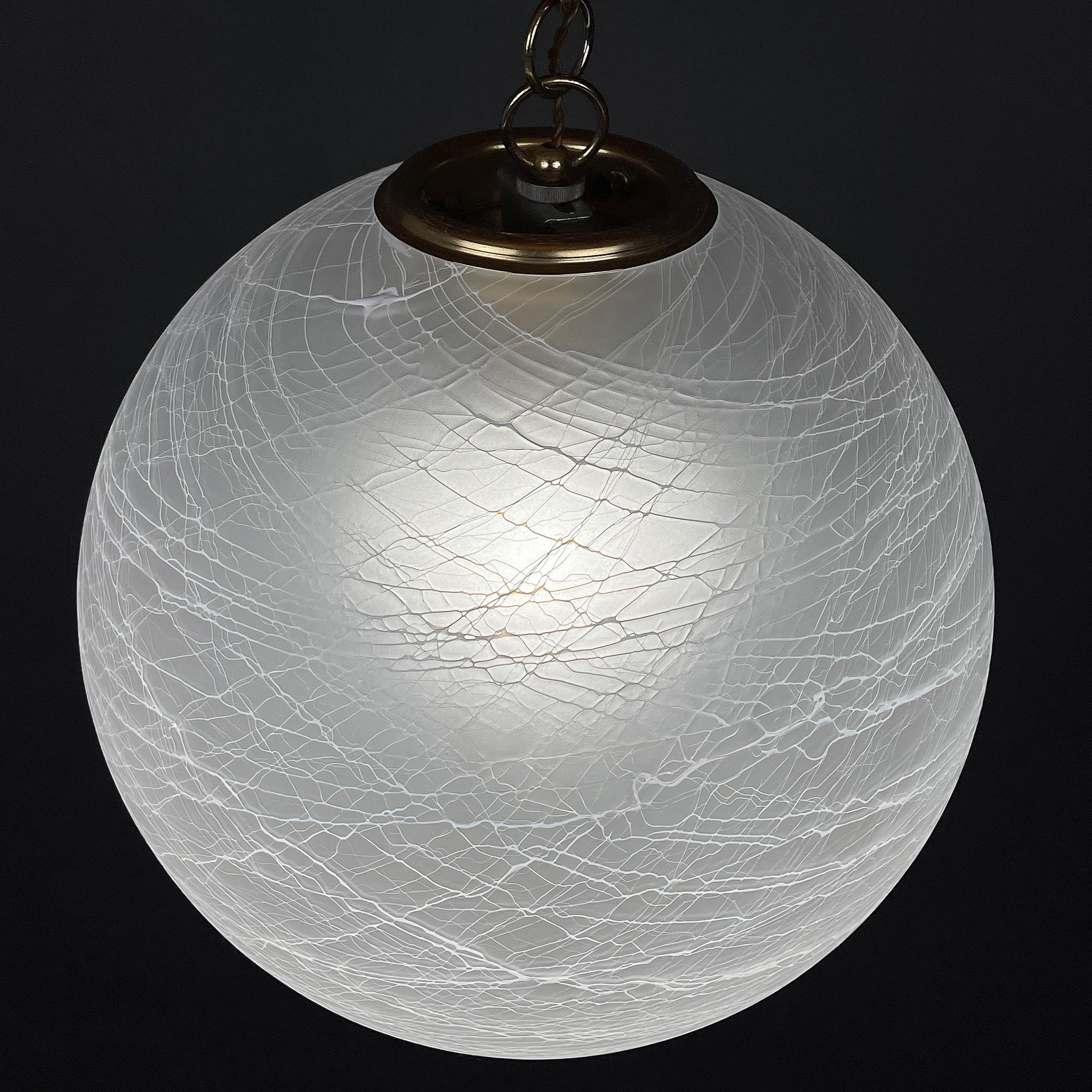 Vintage Large Swirl Murano Glass Pendant Lamp Italy, 1970s For Sale 6