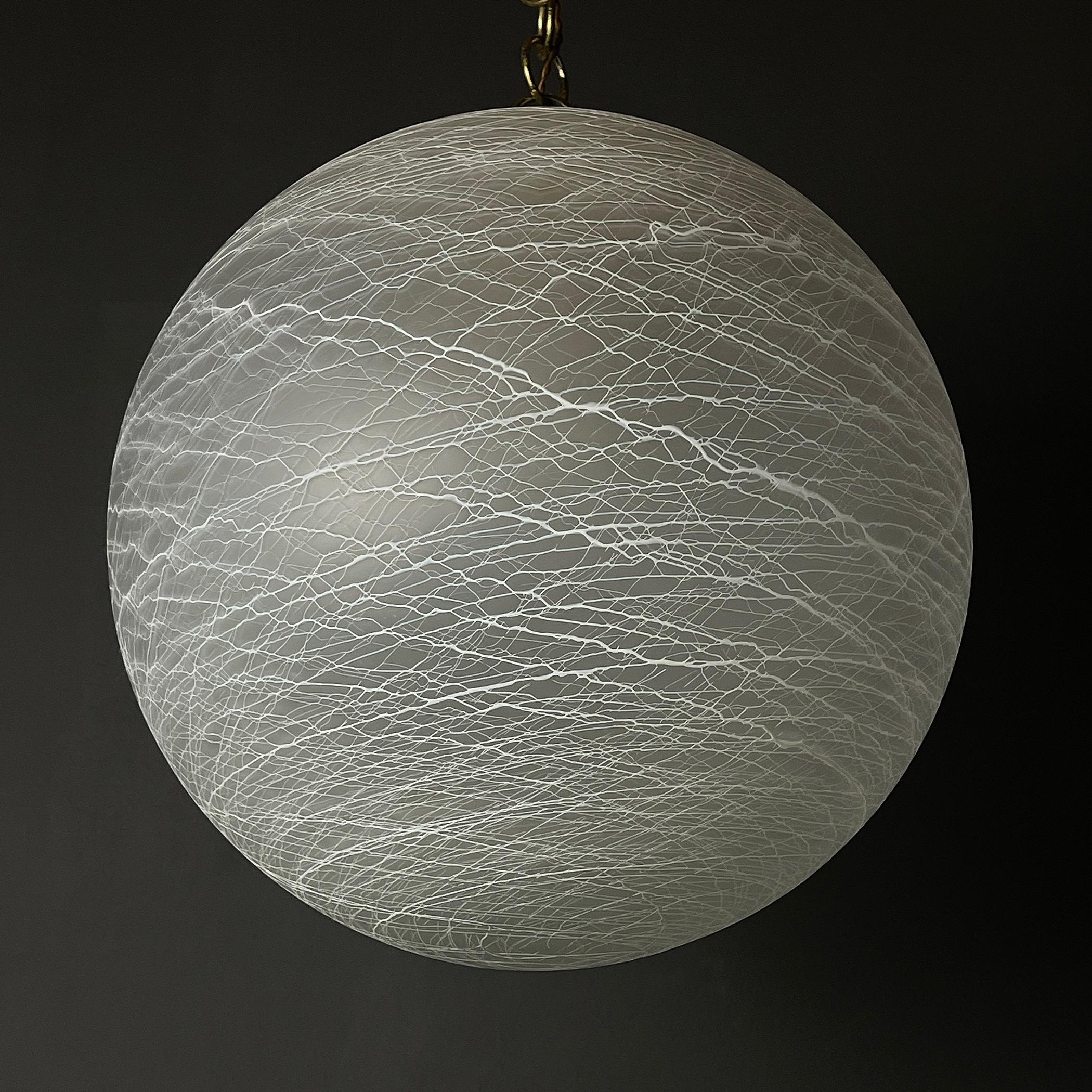 Vintage Large Swirl Murano Glass Pendant Lamp Italy, 1970s For Sale 1