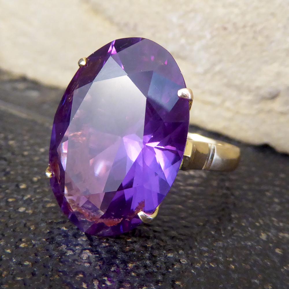 Vintage Large Synthetic Alexandrite Cocktail Ring in 14 Carat Yellow Gold 2