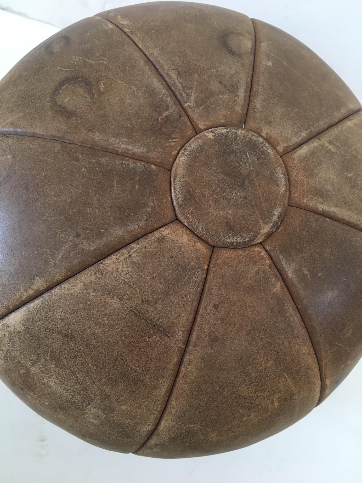 Vintage Large Tan Genuine Leather Medicine Ball For Sale 4