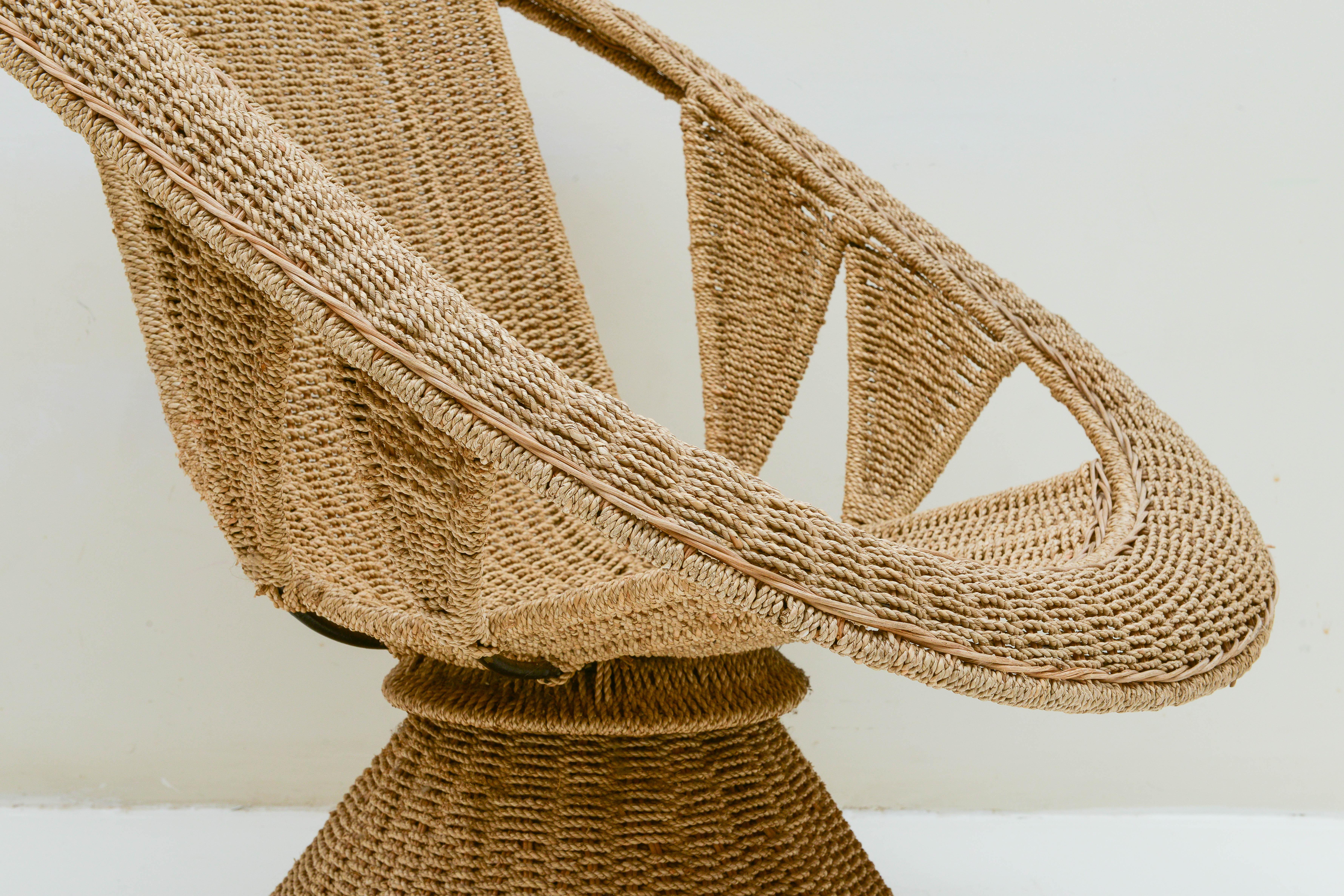 Vintage Large Wicker Woven Chair with Incredible Detailing, France, 1970's For Sale 1