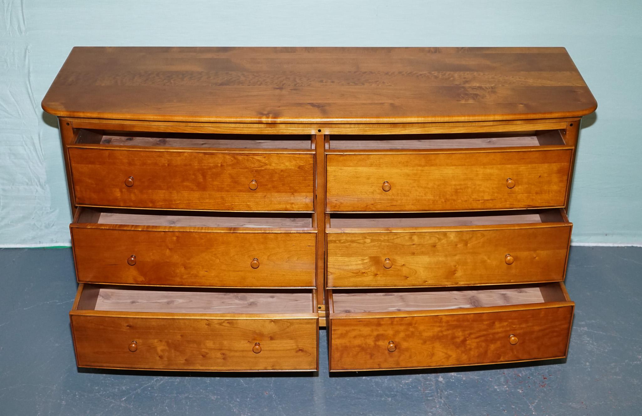 ViNTAGE GROSSE WILLIS & GAMBIER KAMMER 6 SCHUBKASTEN KLEIDERSCHRANK (Hartholz) im Angebot