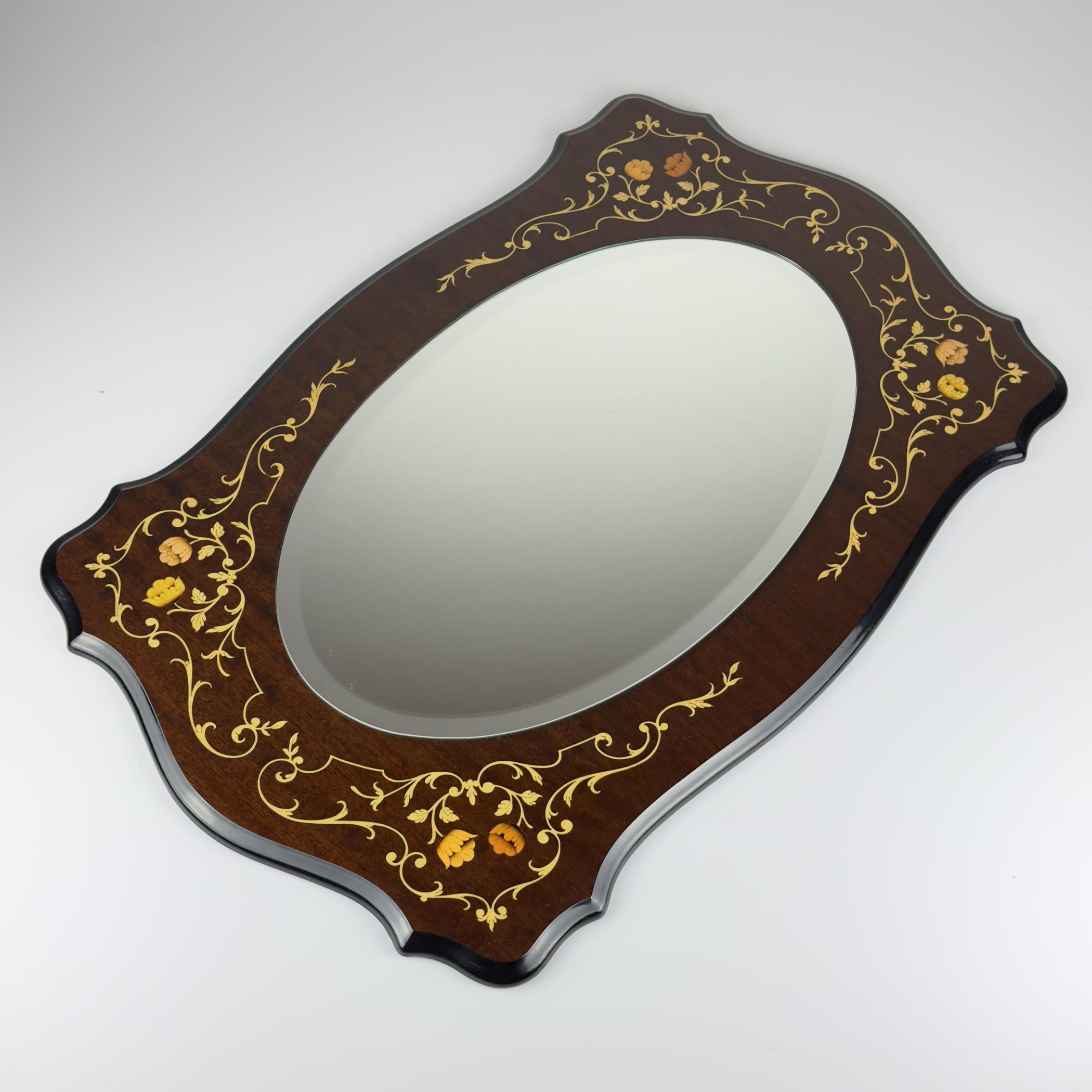 Grand miroir vintage en bois, Italie 1970 en vente 2