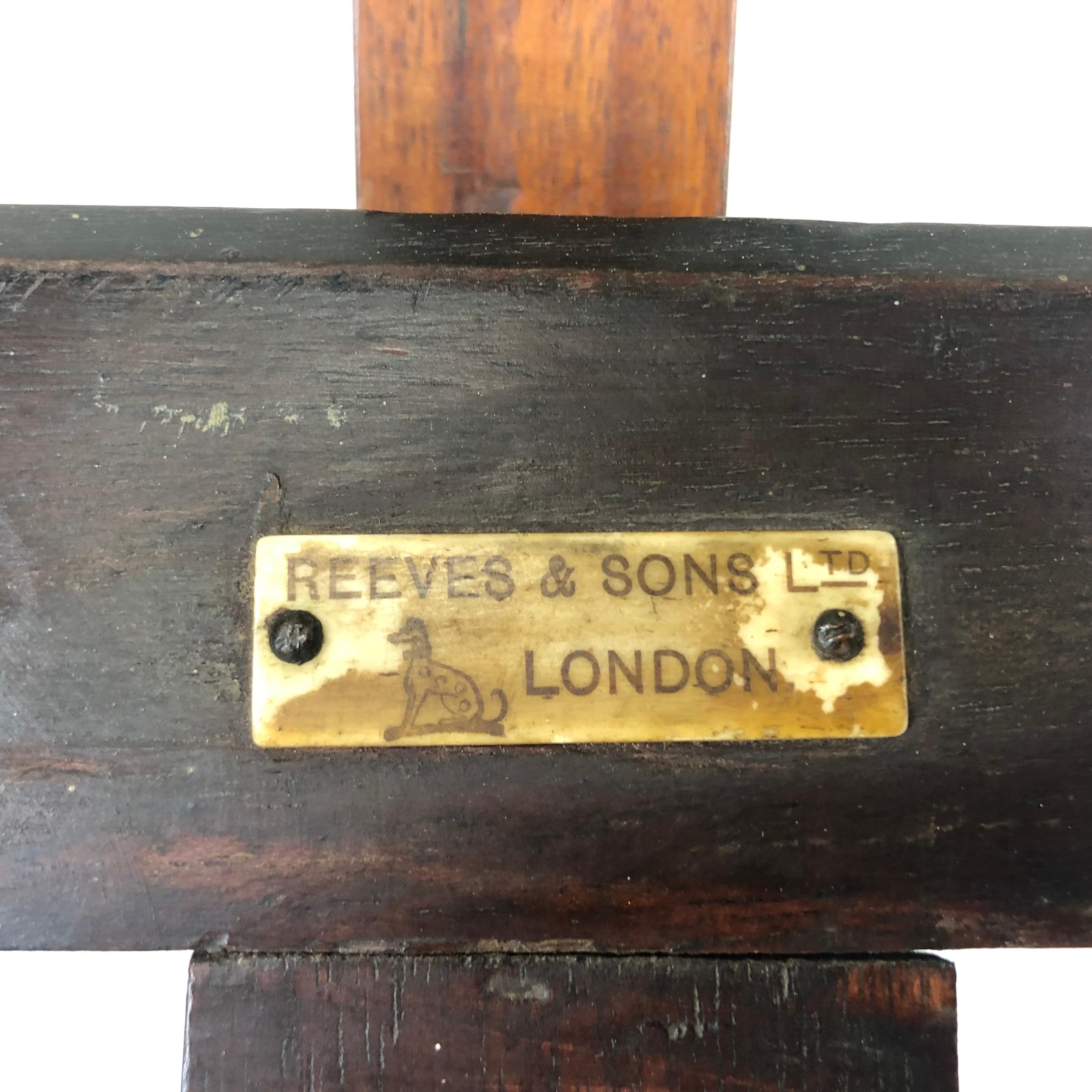 English Vintage Late 19th Century Reeves Oak Artists' Easel For Sale