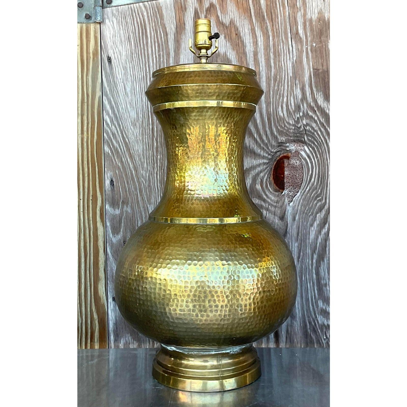 Vintage Late 20th Century Boho Chic Hammered Brass Table Lamp In Good Condition For Sale In west palm beach, FL