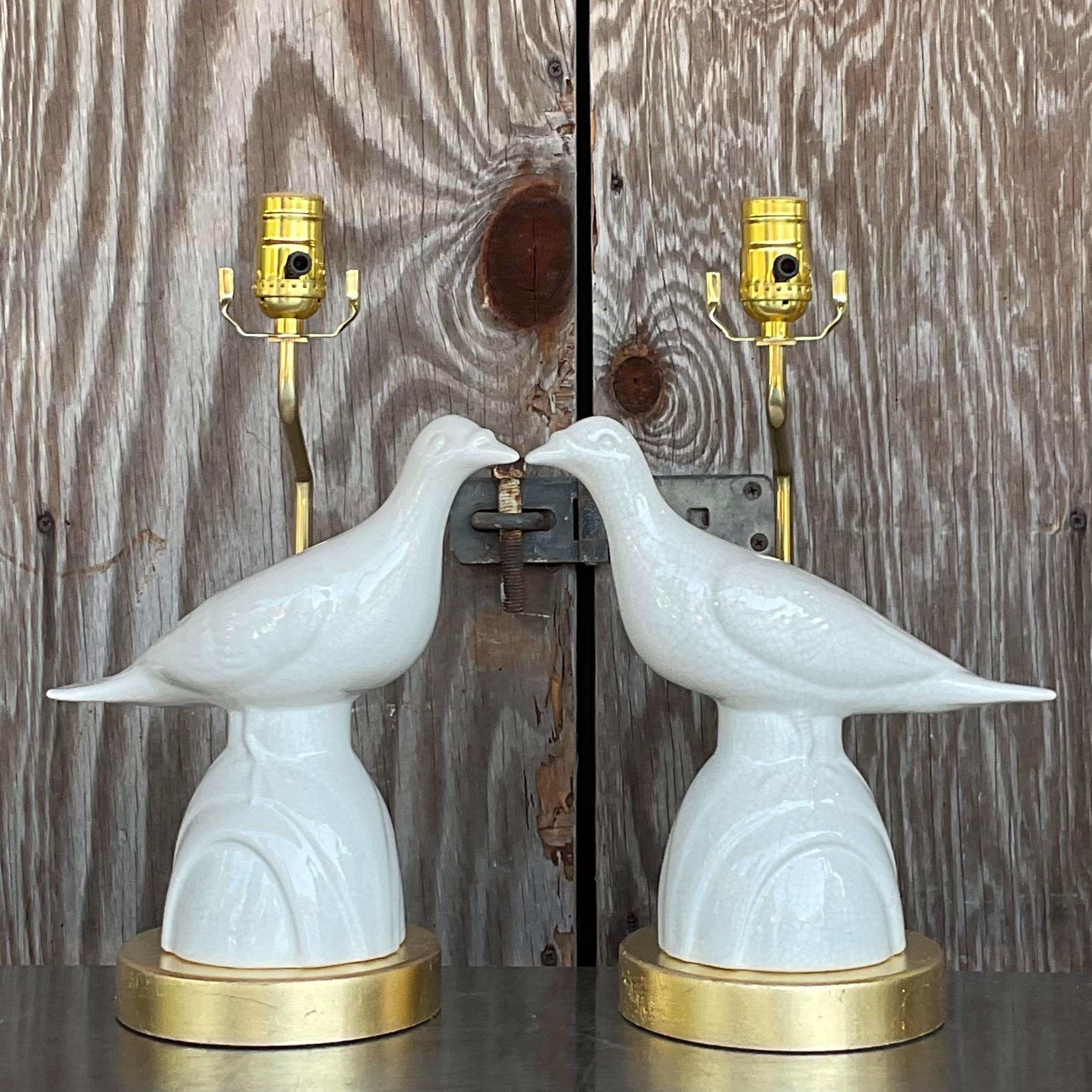 Paire de lampes Boho Love Bird de la fin du 20e siècle Bon état - En vente à west palm beach, FL