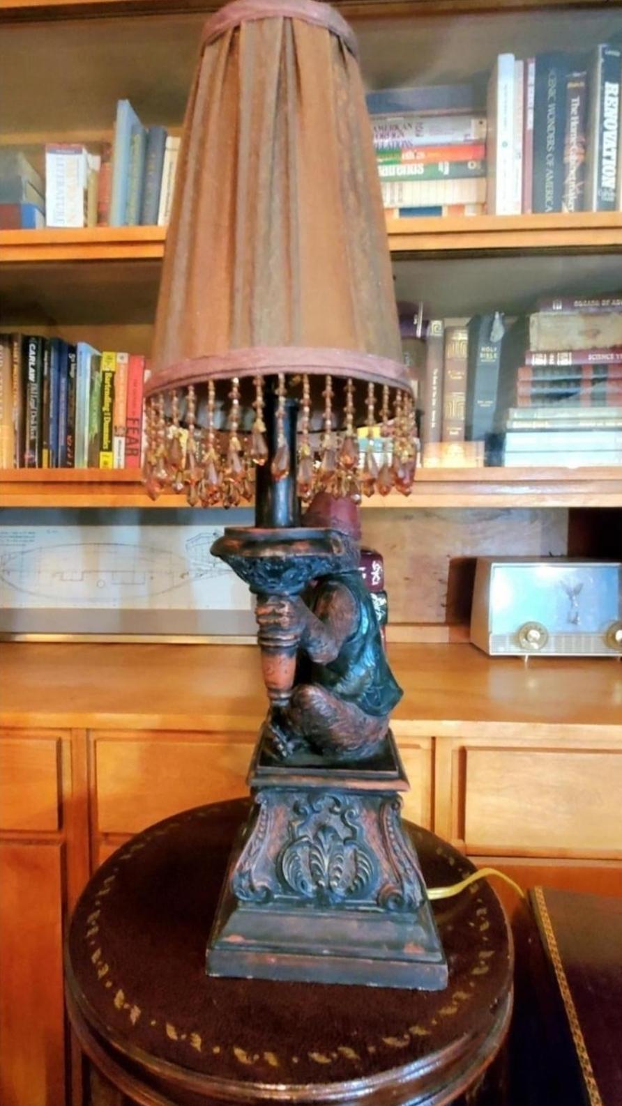 Vintage Late 20th Century Maitland Smith Bellhop Monkey Dual Lamp In Good Condition For Sale In Waxahachie, TX