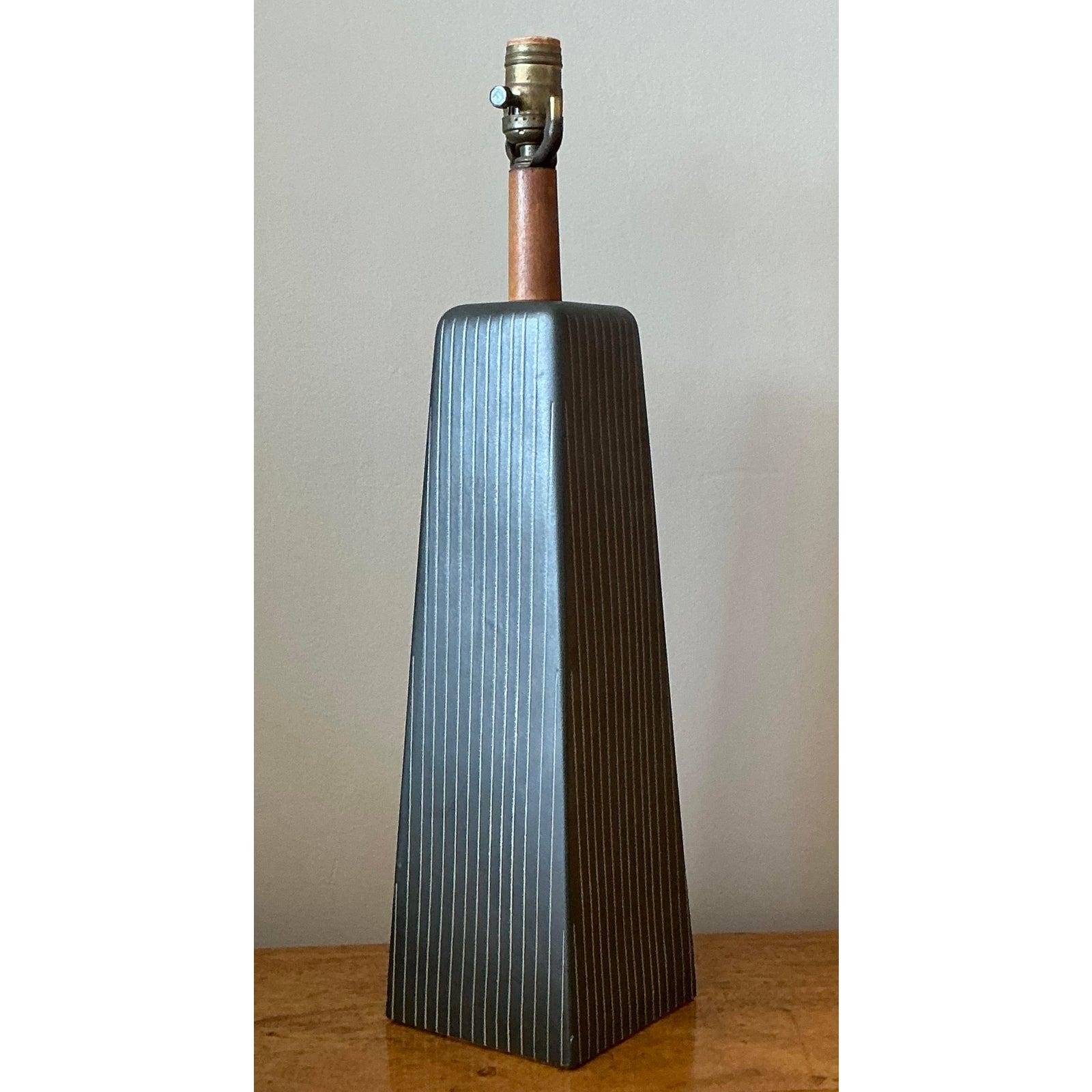 Vintage Late 20th Century Martz Pinstripe Lamp In Good Condition For Sale In West Palm Beach, FL