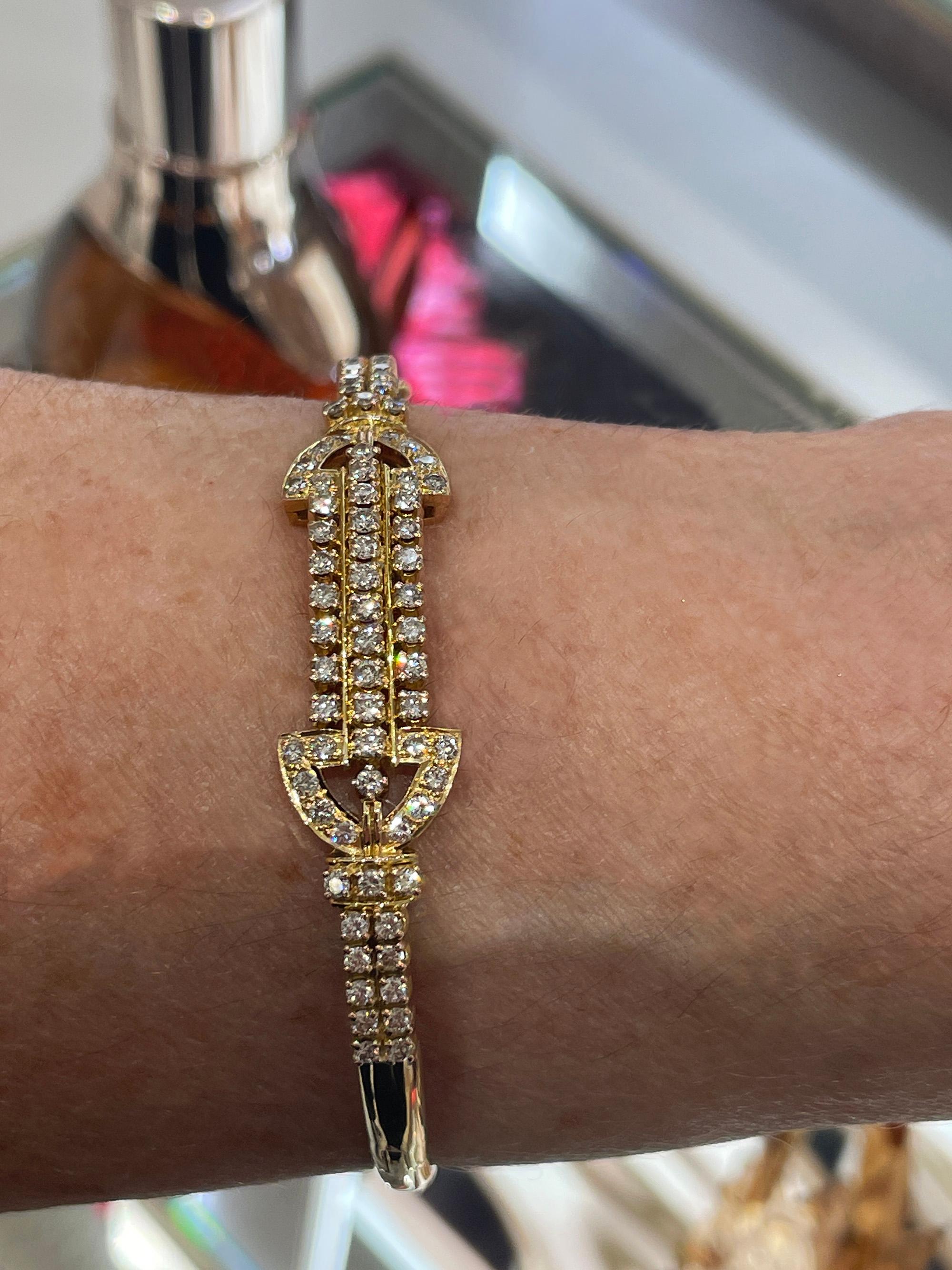 Vintage Late Art Deco 1.50ctw Diamond Bangle Hinged 18K Gold Bracelet For Sale 5