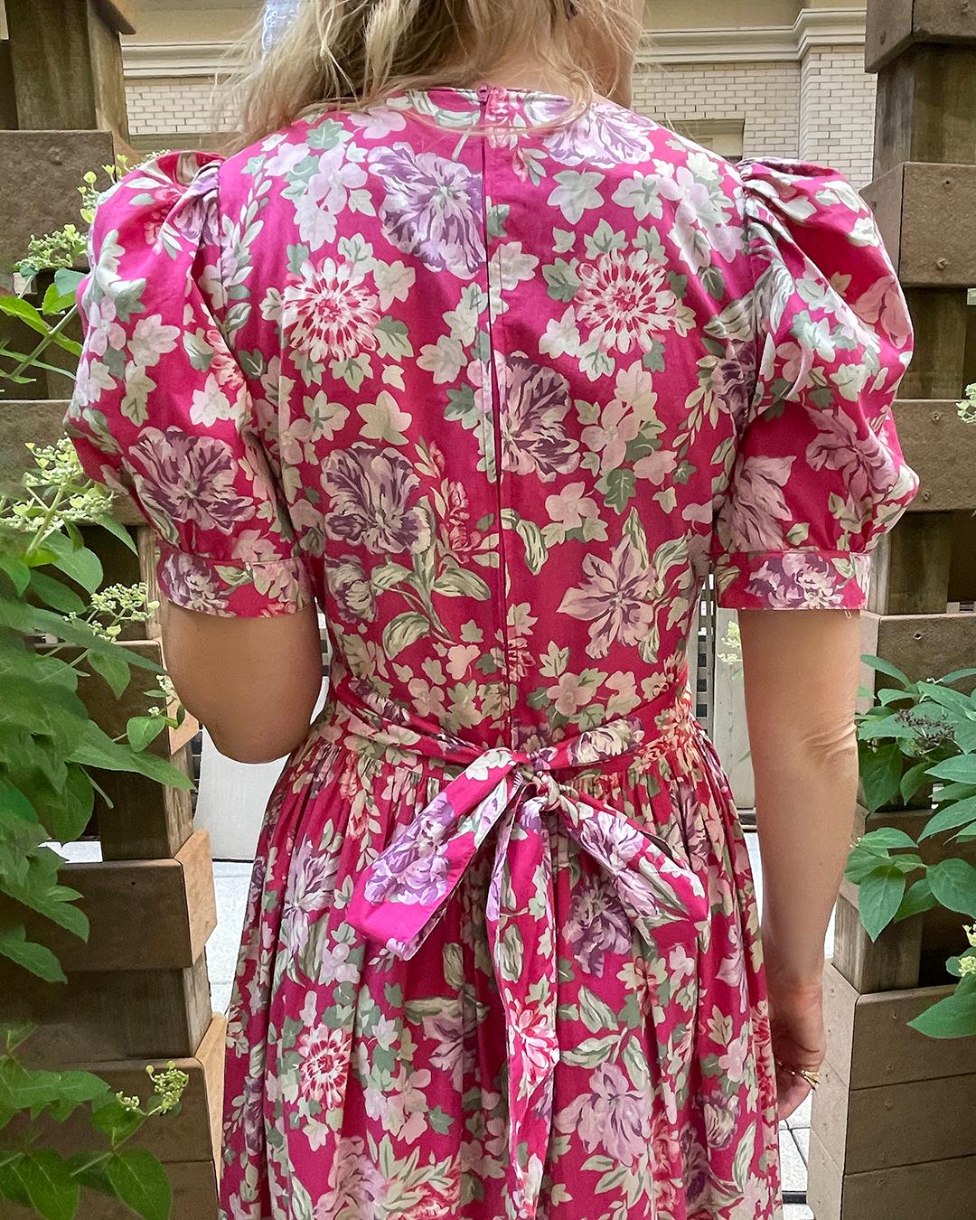 Laura Ashley Floral Dress, 1980s In Good Condition For Sale In New York, NY
