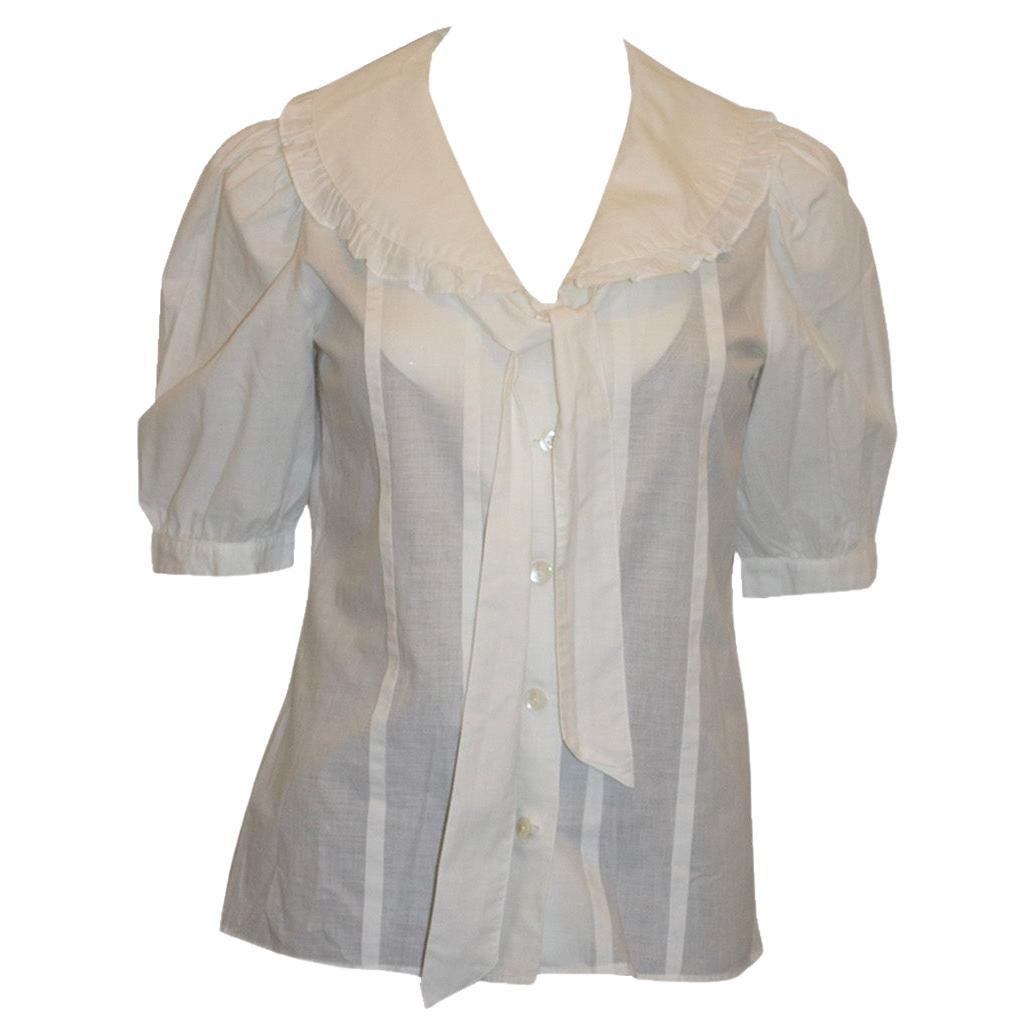 Laura Ashley Blusas