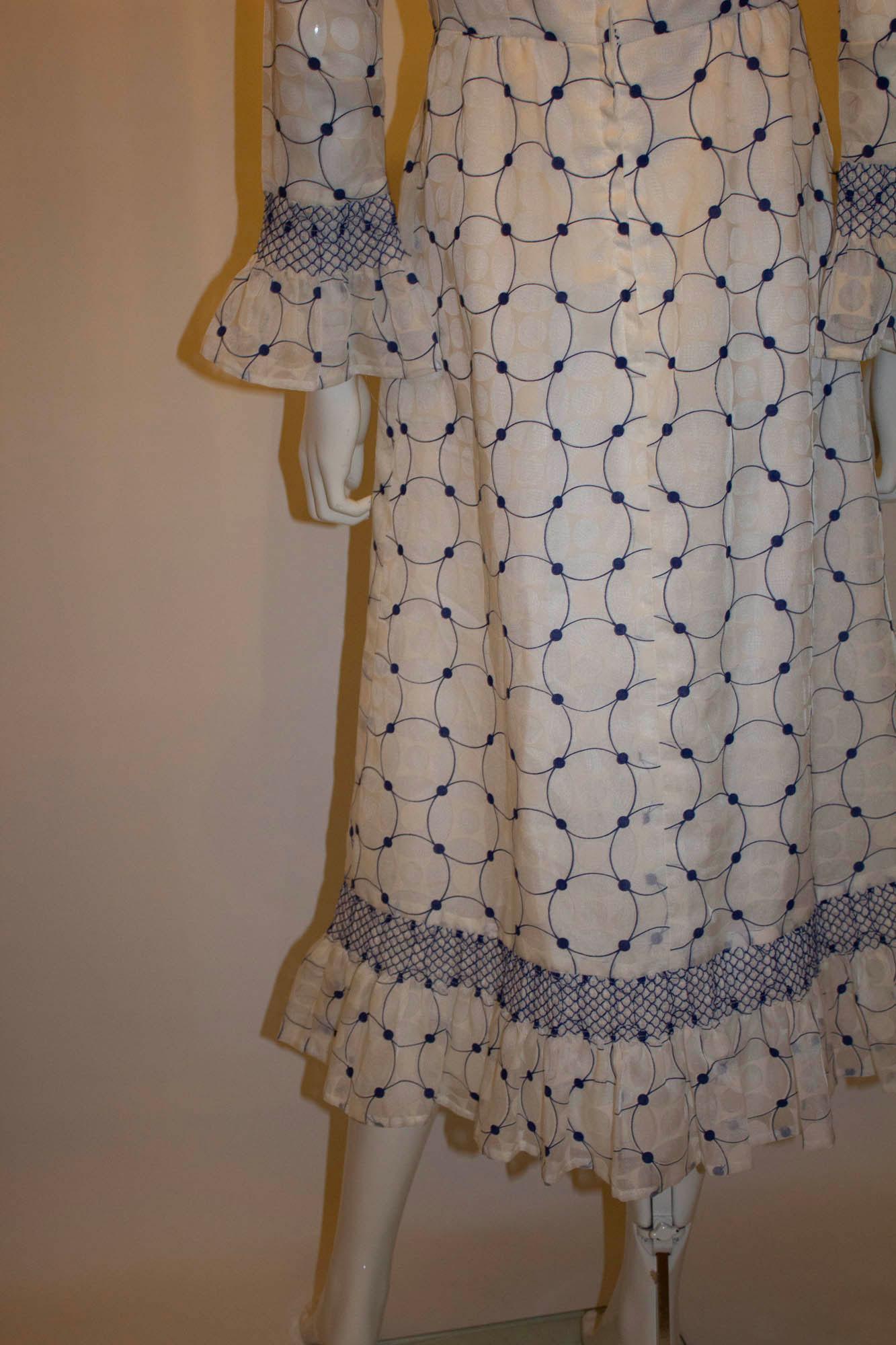Vintage Laura Lee Blue and White Gown In Good Condition For Sale In London, GB