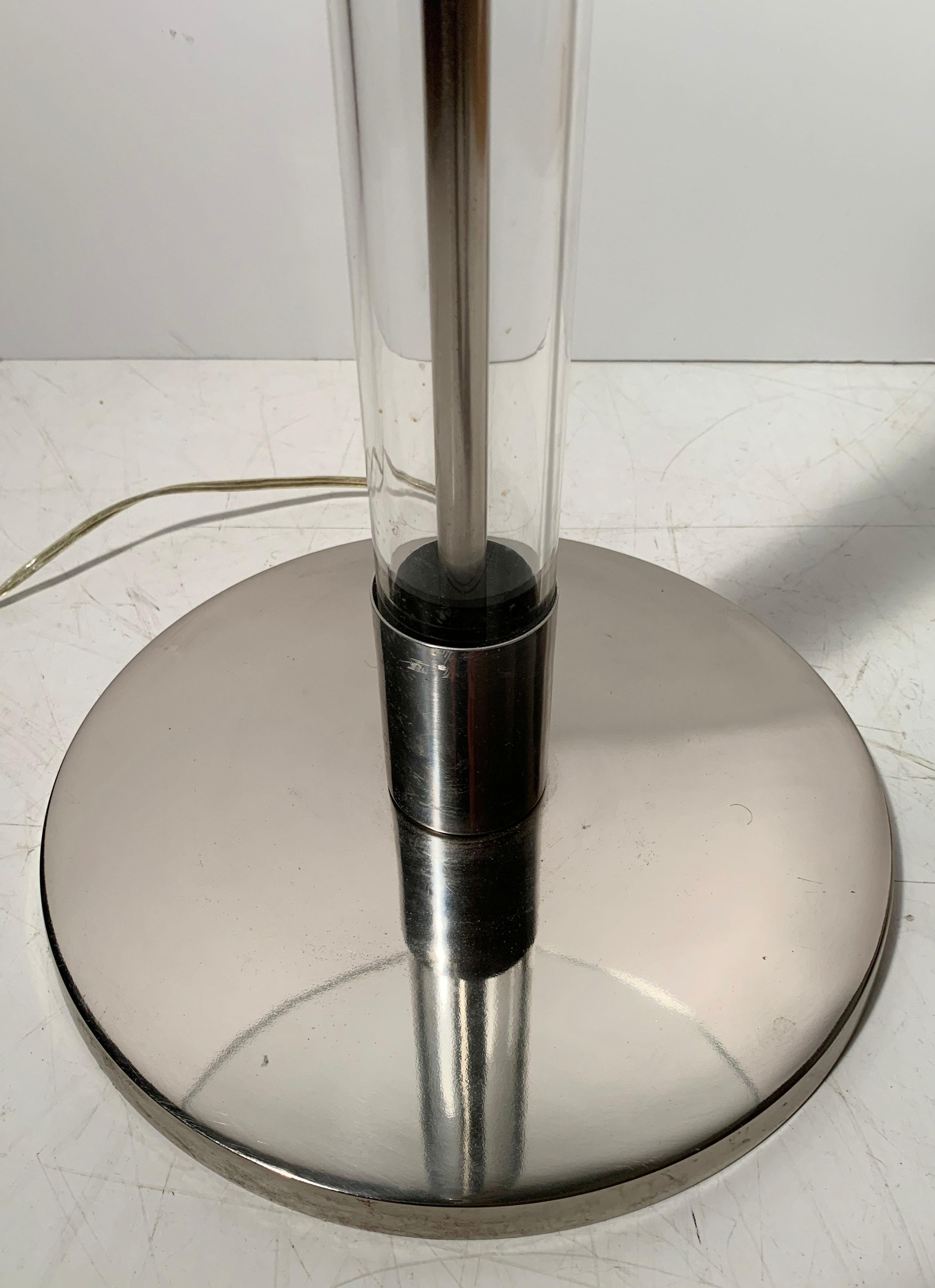 Vintage Laurel Glass Tube Table Floor Lamp In Good Condition For Sale In Chicago, IL