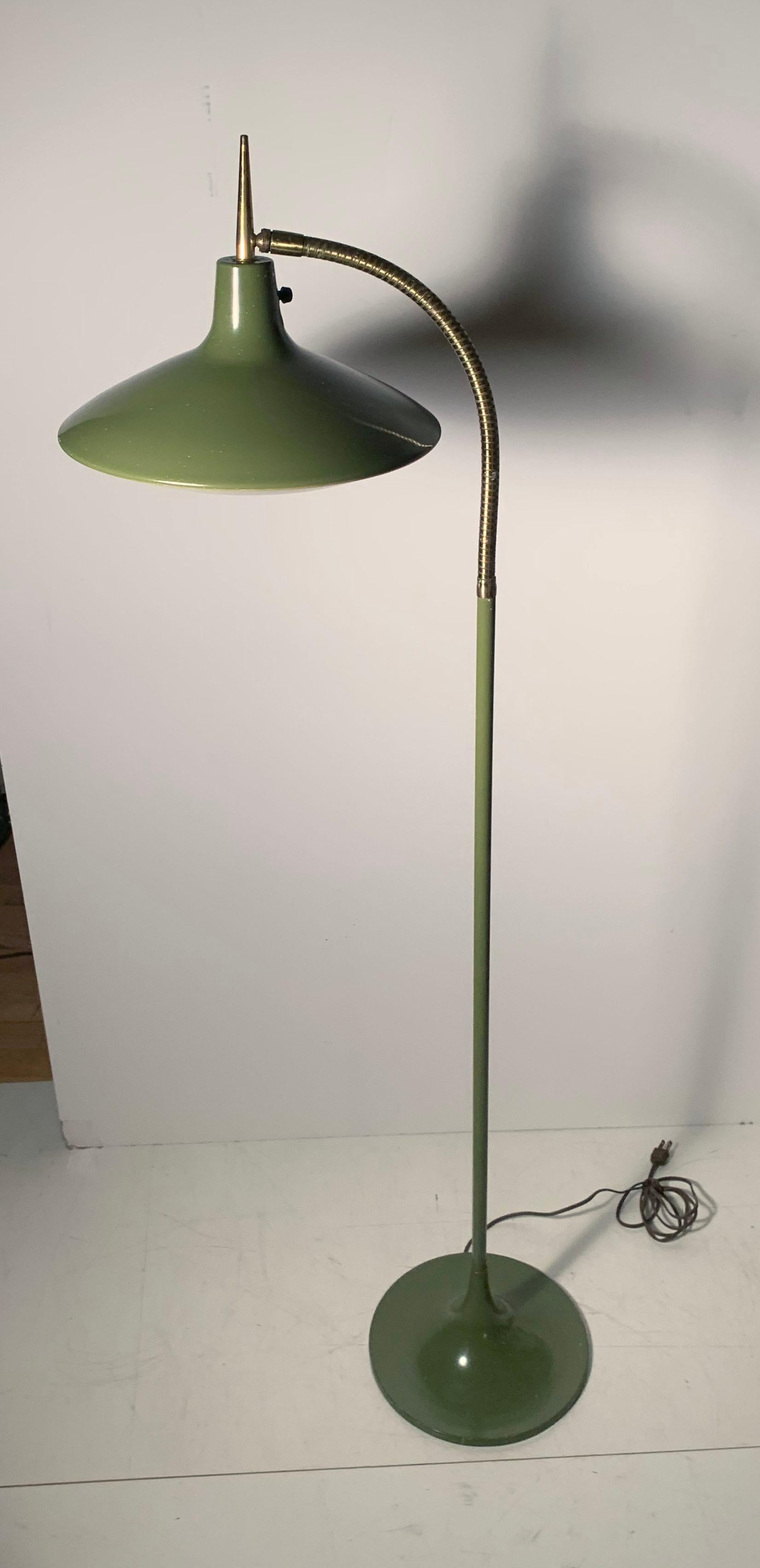 Lampadaire vintage Laurel Gooseneck modèle B- 683 en olive en vente 6