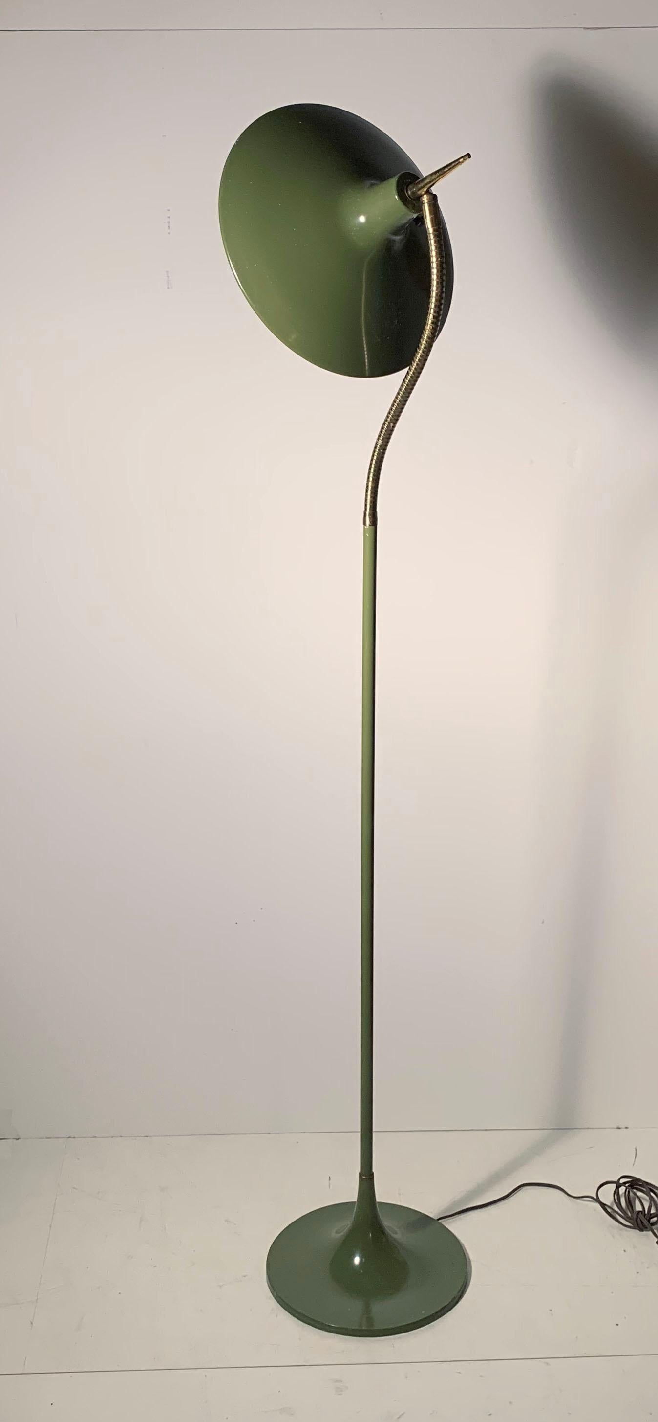 20th Century Vintage Laurel Gooseneck Floor Lamp Model B- 683 in Olive For Sale