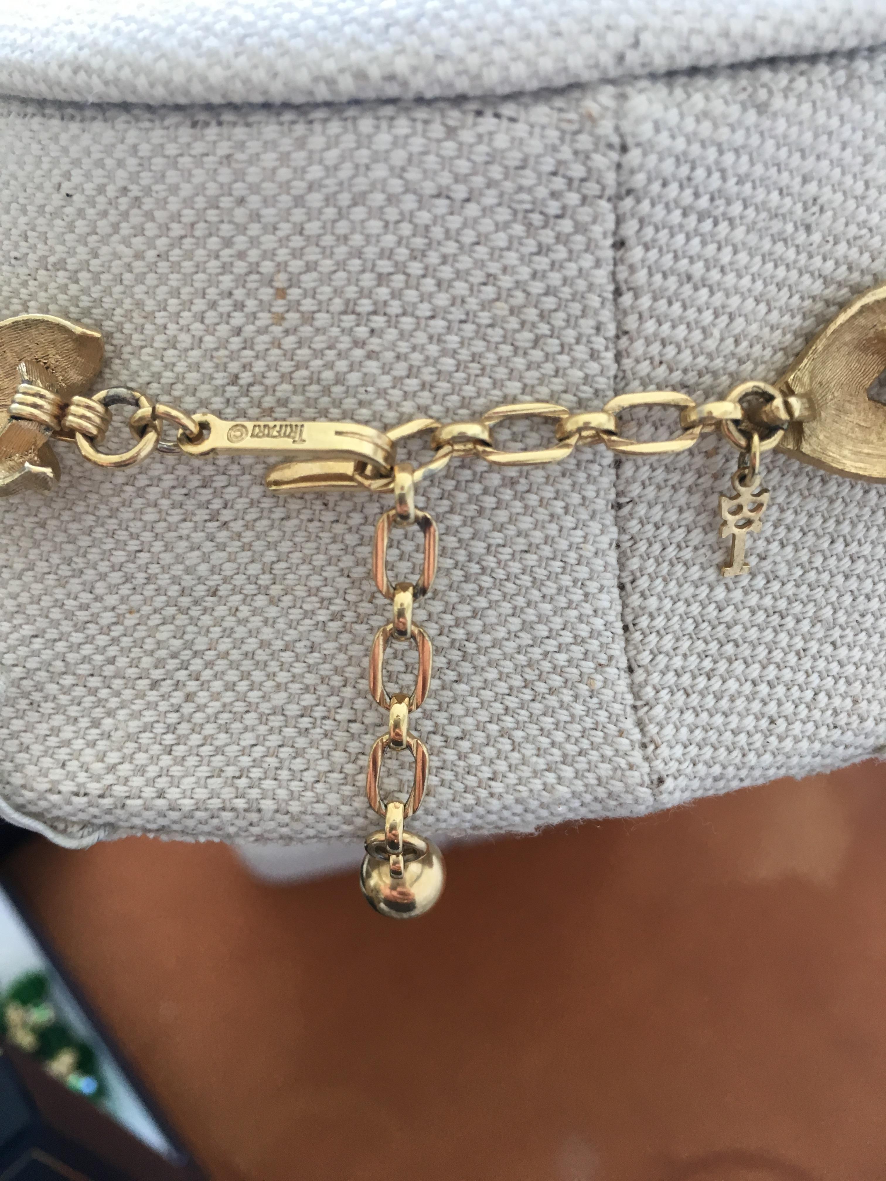 American Vintage Laurel Leaf Necklace by Trifari, circa 1960