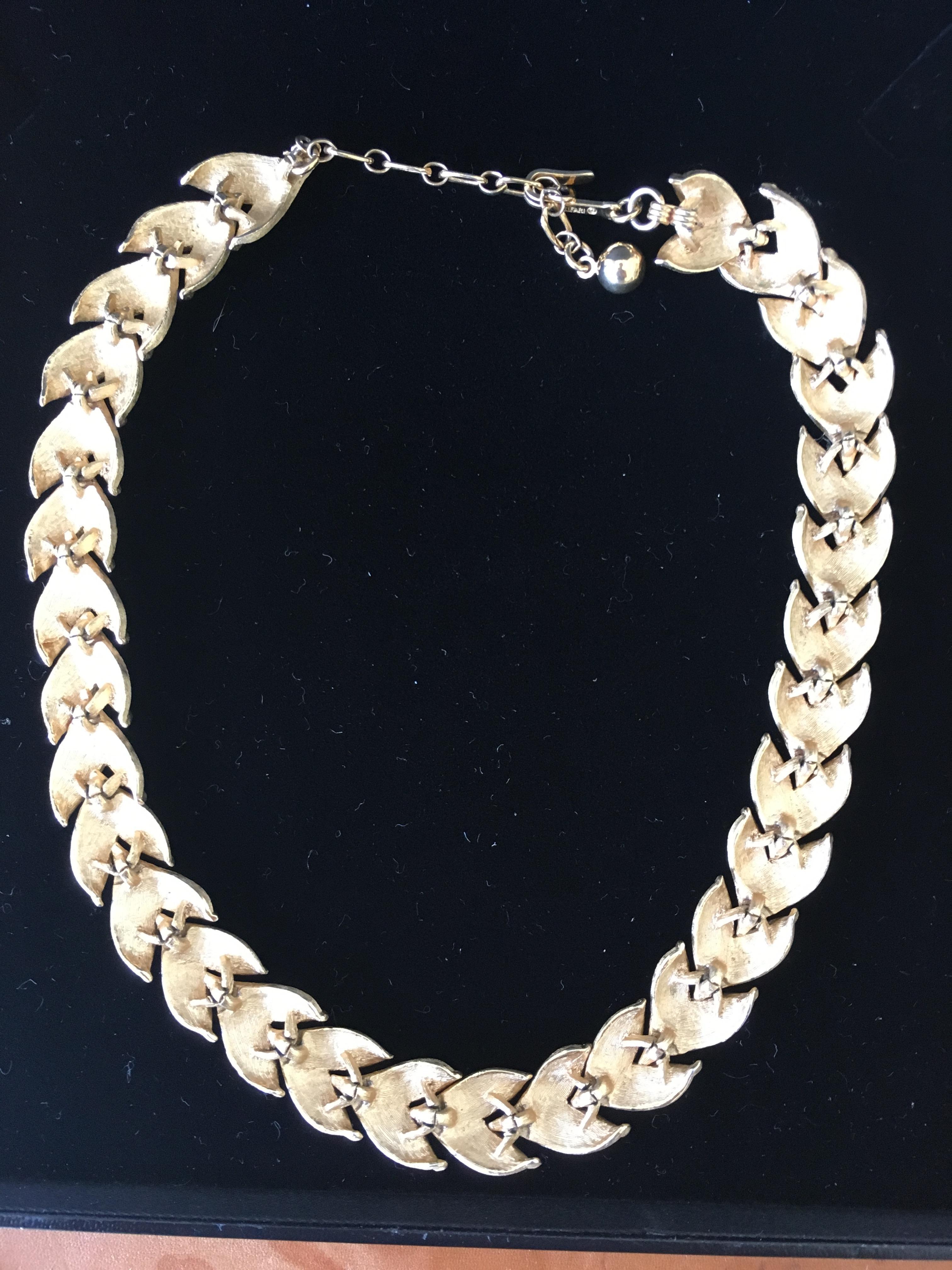 Vintage Laurel Leaf Necklace by Trifari, circa 1960 In Excellent Condition In Southampton, NY