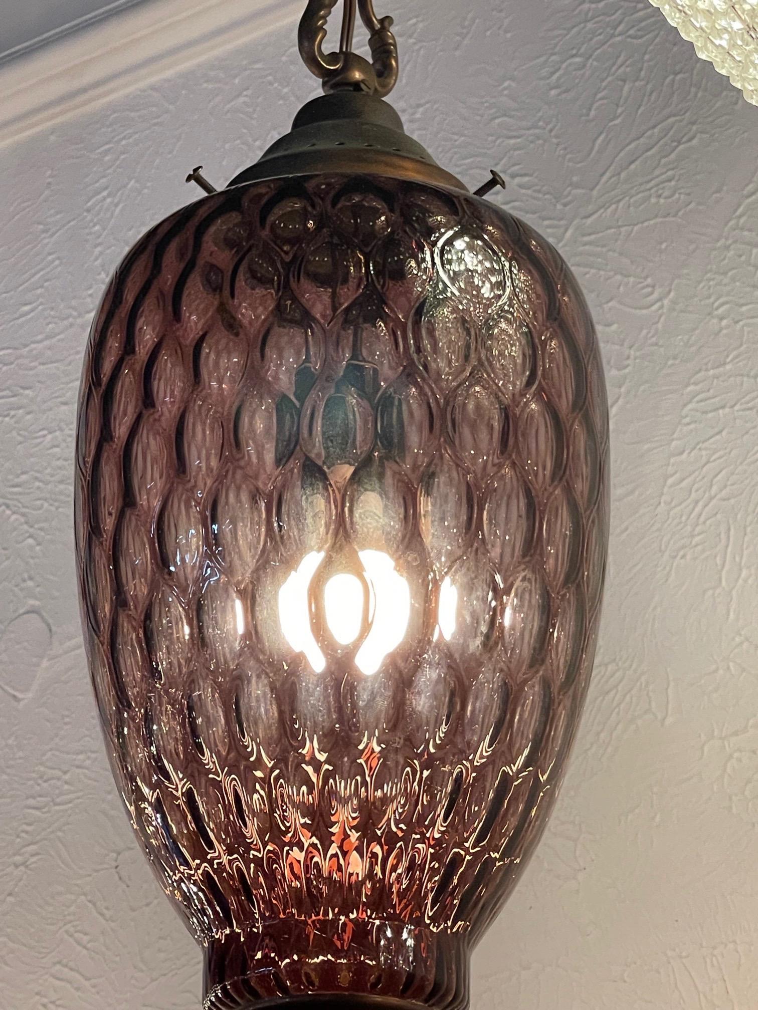 Vintage Lavender Colored Murano Glass Lantern In Good Condition In Dallas, TX