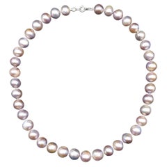 Collier collier vintage en perles lavandes avec accents en argent sterling, fermoir