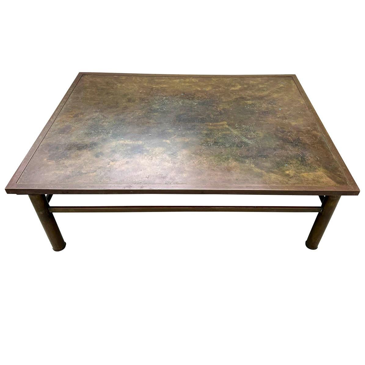 Table basse rectangulaire Laverne, circa 1970.

Mesures :
Hauteur : 15.75