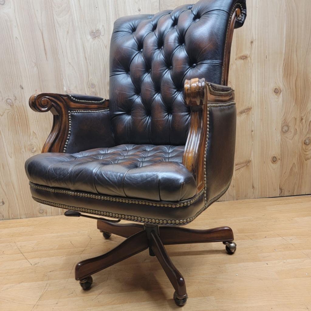 Brass Vintage Lavish Collection Chesterfield Style Executive Desk Chair in Leather