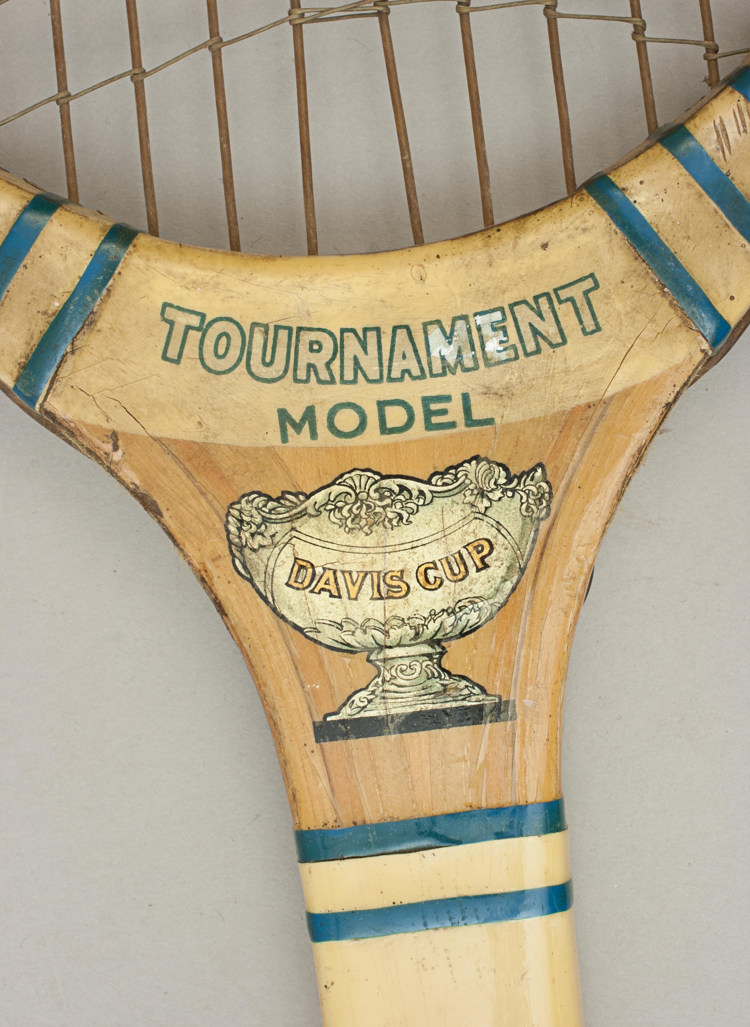 Raquette de tennis sur gazon vintage de F. H. Ayres, Tournoi Davis Cup 2