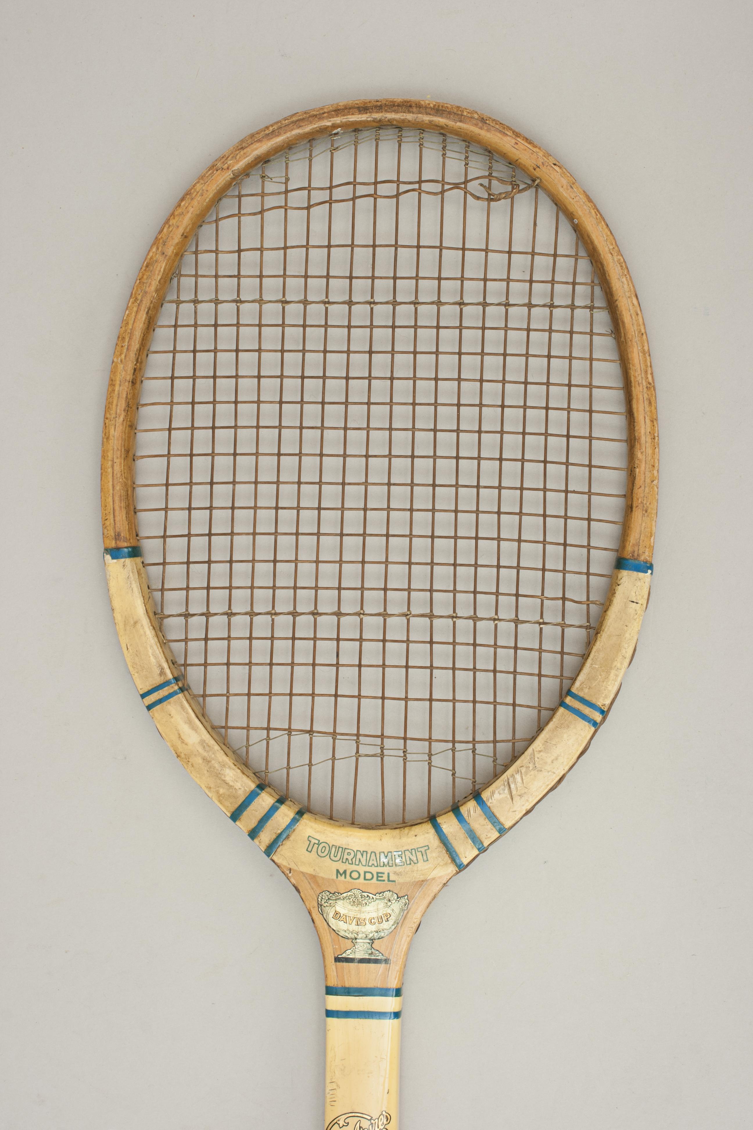 Britannique Raquette de tennis sur gazon vintage de F. H. Ayres, Tournoi Davis Cup