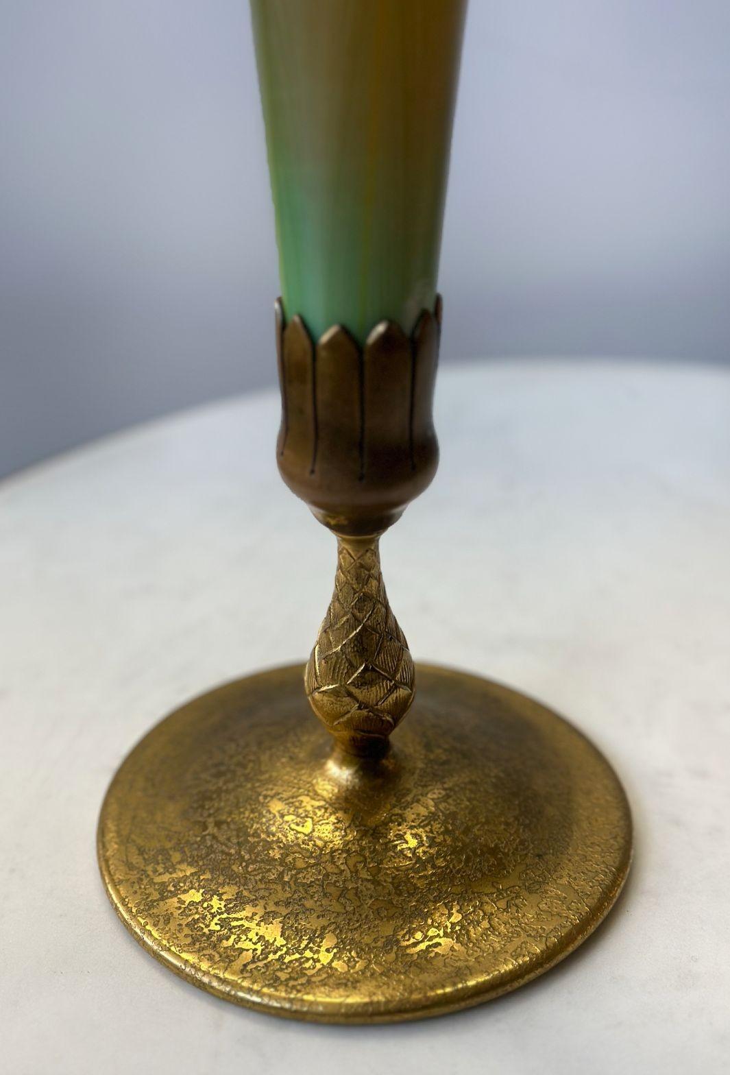 Fin du 20e siècle A.L.C.. Vase en verre favrile de Tiffany Studios, vers 1980 en vente