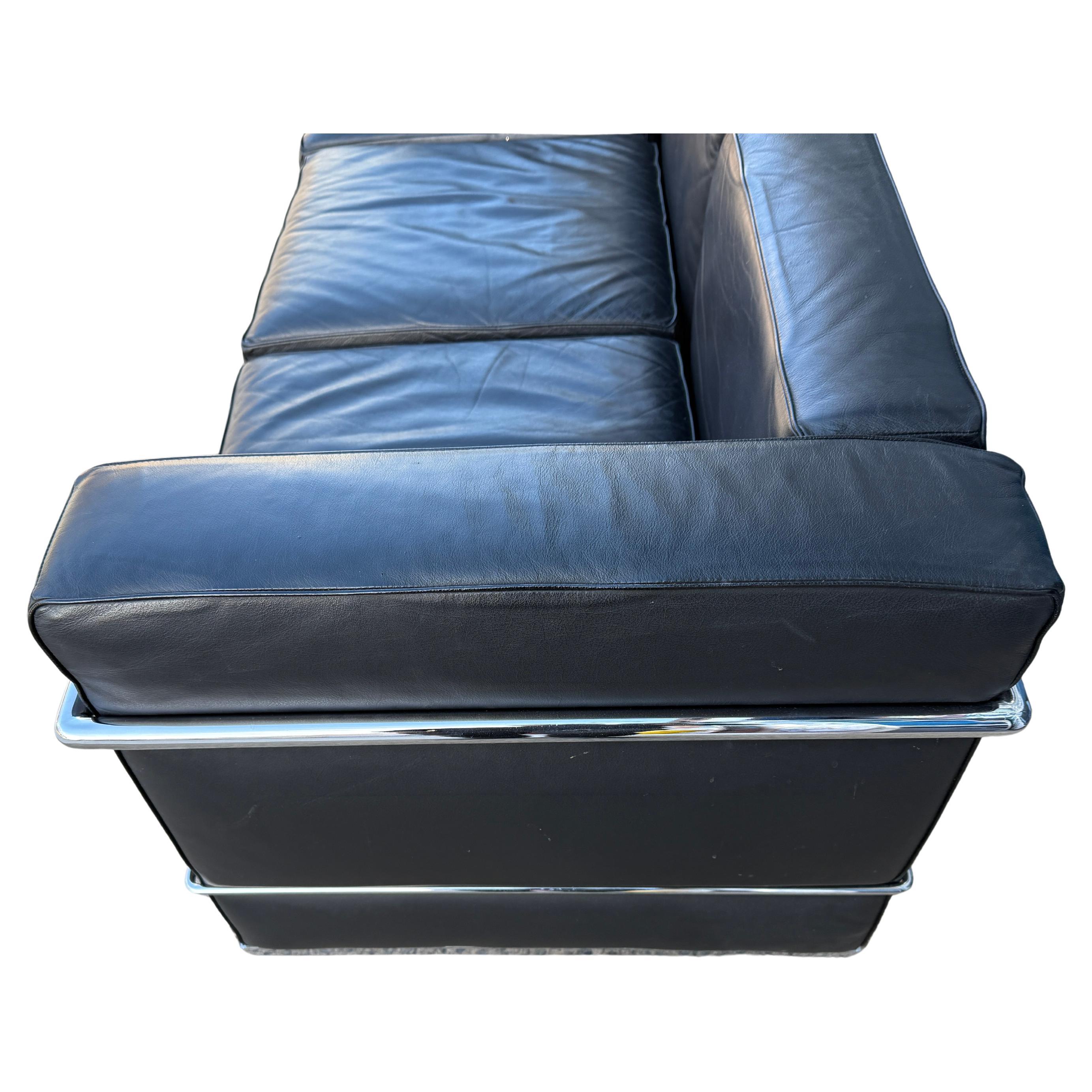 Vintage LC2 black leather chrome frame 3 seat sofa by Le Corbusier 1
