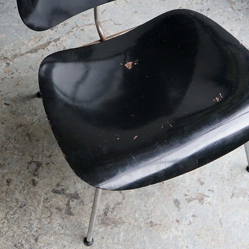 Vintage LCM Lounge Chair by Charles and Ray Eames for Herman Miller, c. 1950s For Sale 5