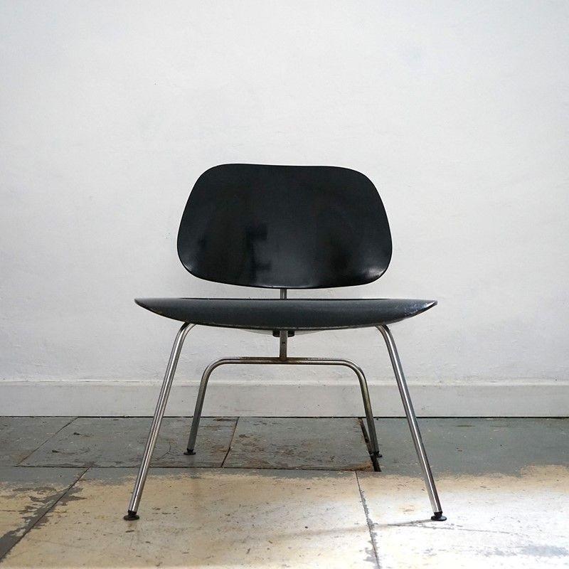 Ebonized Vintage LCM Lounge Chair by Charles and Ray Eames for Herman Miller, c. 1950s For Sale