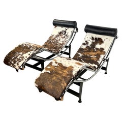 Vintage Le Corbusier Style Cowhide Chaise Lc4 Lounges, a Pair