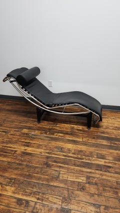 Vintage Le Corbusier style LC4 Chaise Lounge