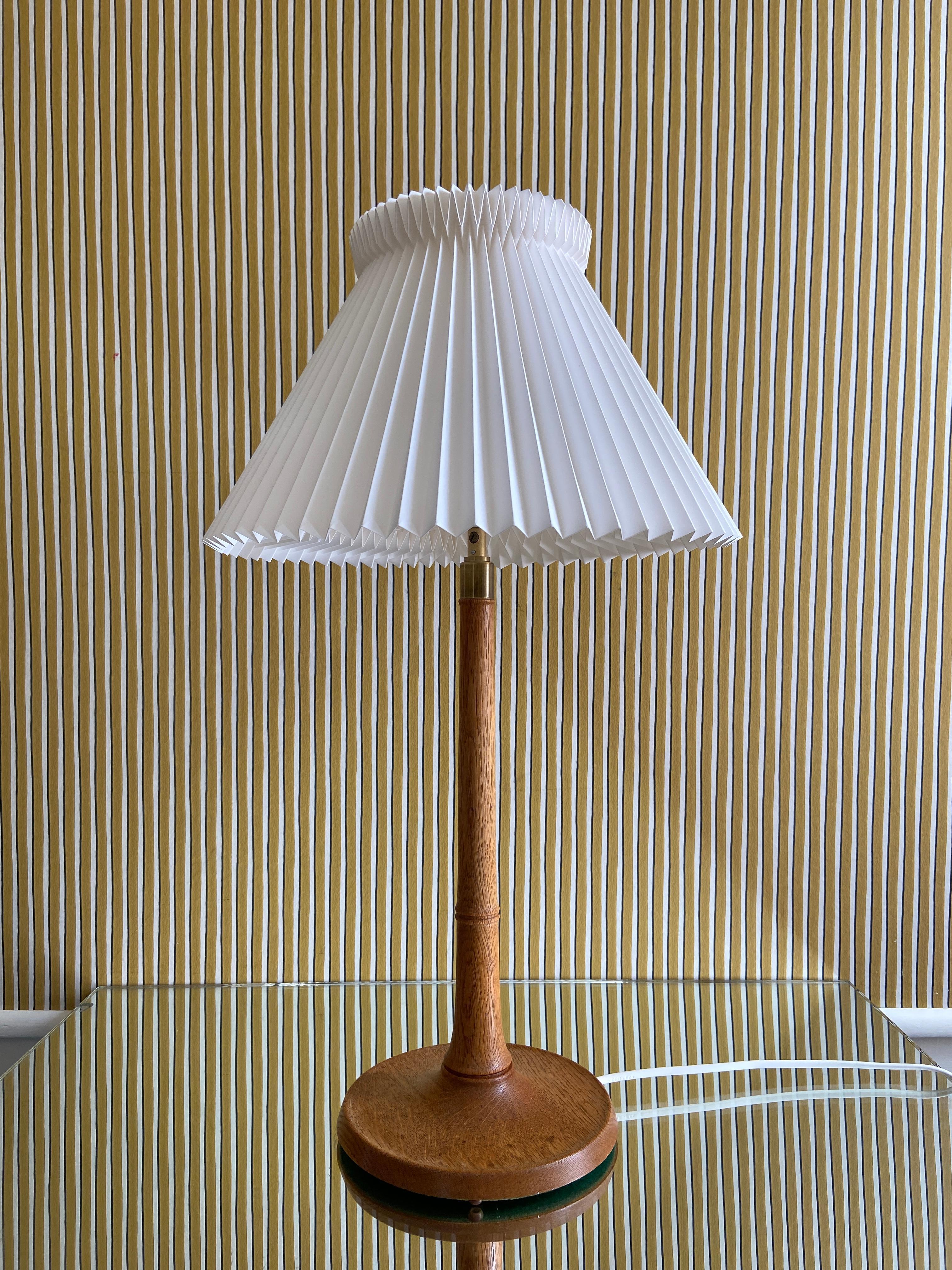 paper shade table lamp