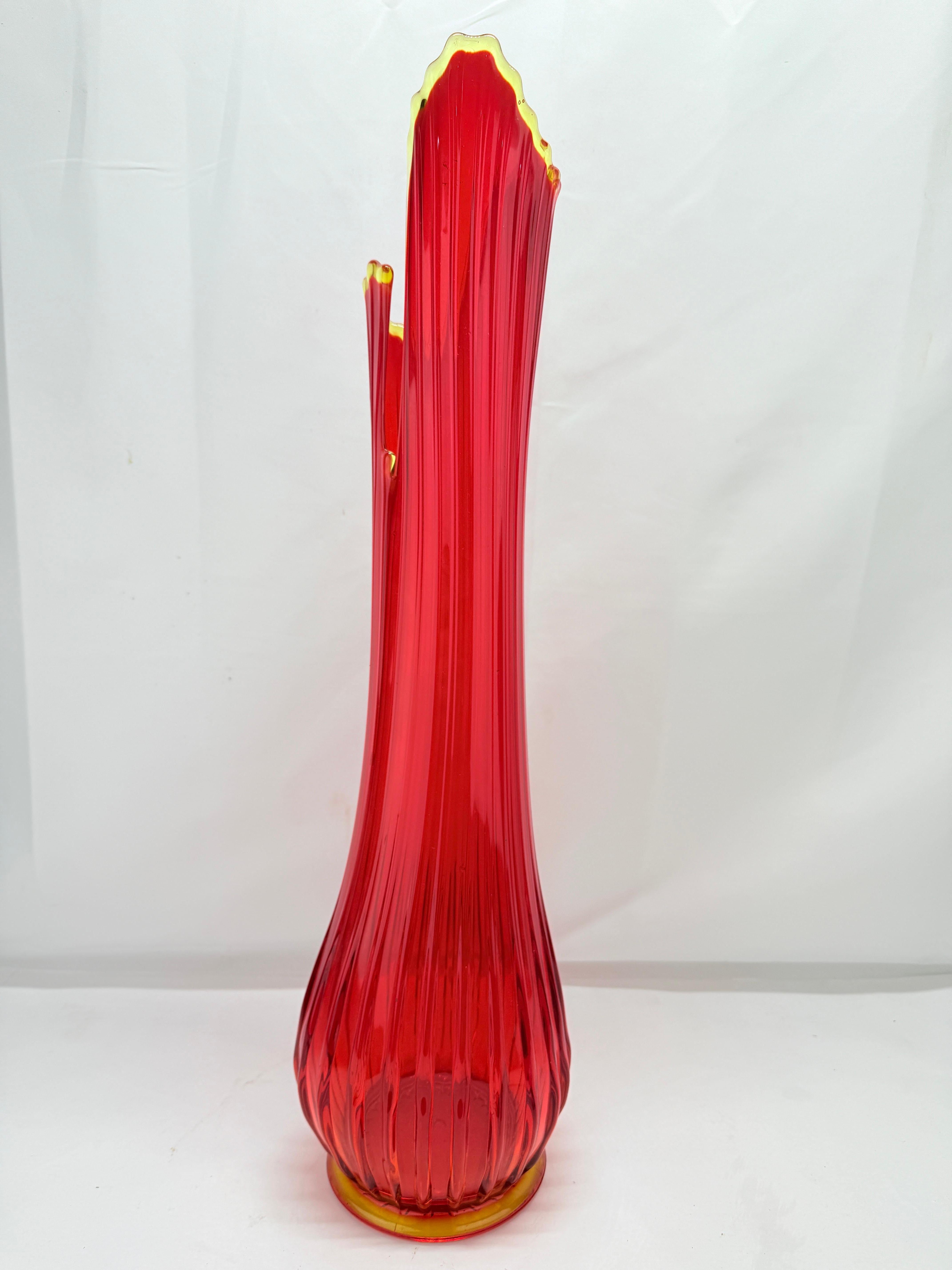 Mid-Century Modern Vintage L.E. Smith Ruby Red & Amberina Ribbed Swung Vase 25.25