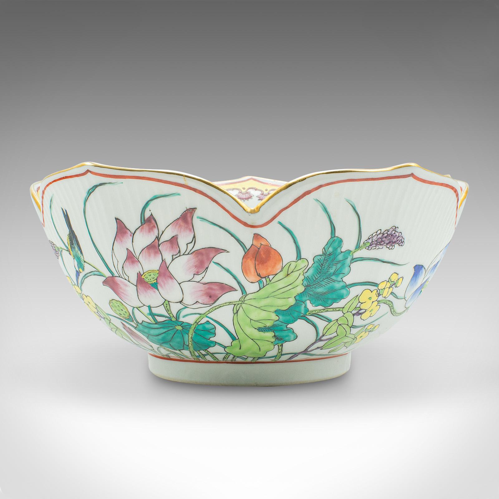 Vintage Leaf Form Fruit Bowl, Chinese, Ceramic, Dish, Lotus Flower, Art Deco In Good Condition For Sale In Hele, Devon, GB