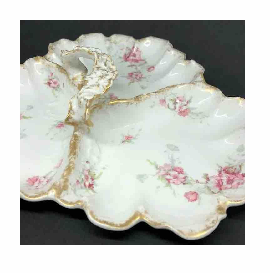Vintage Leaf Form Porcelain Compote Gillant Verdon, France In Fair Condition For Sale In Nuernberg, DE
