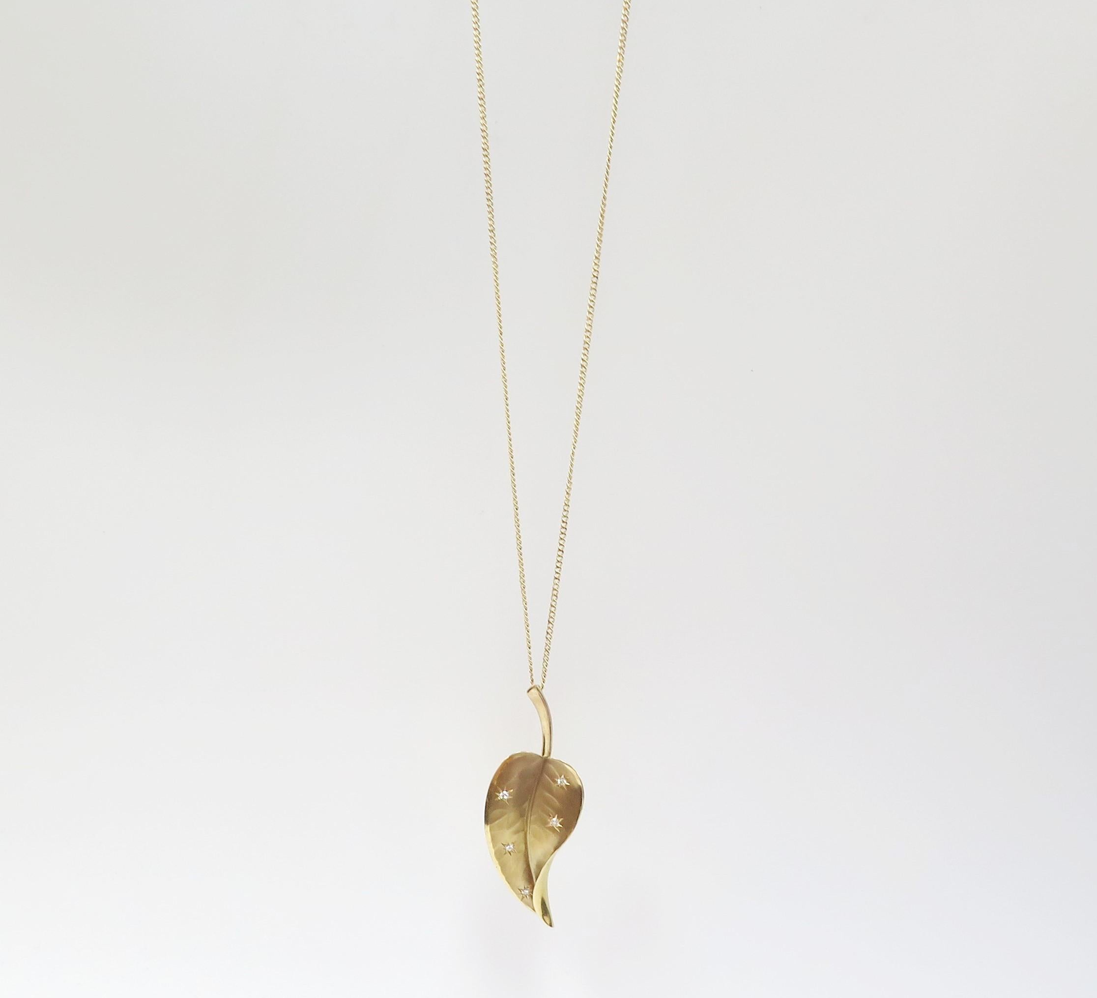 Women's Vintage Leaf with Burnished Diamonds Pendant on Chain, 14 Karat Yellow Gold For Sale