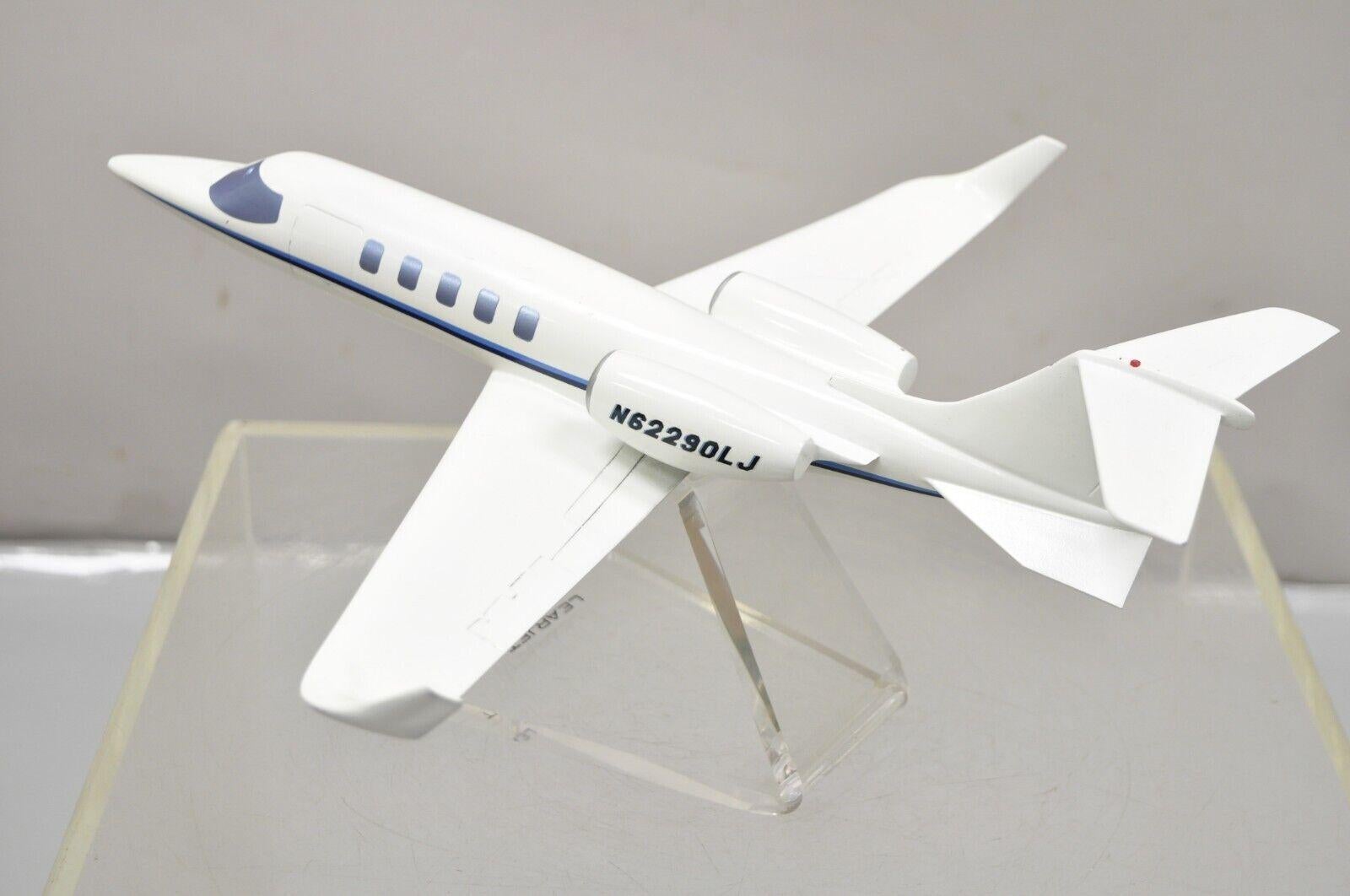 Métal Modèle réduit d'avion de bureau Learjet 16