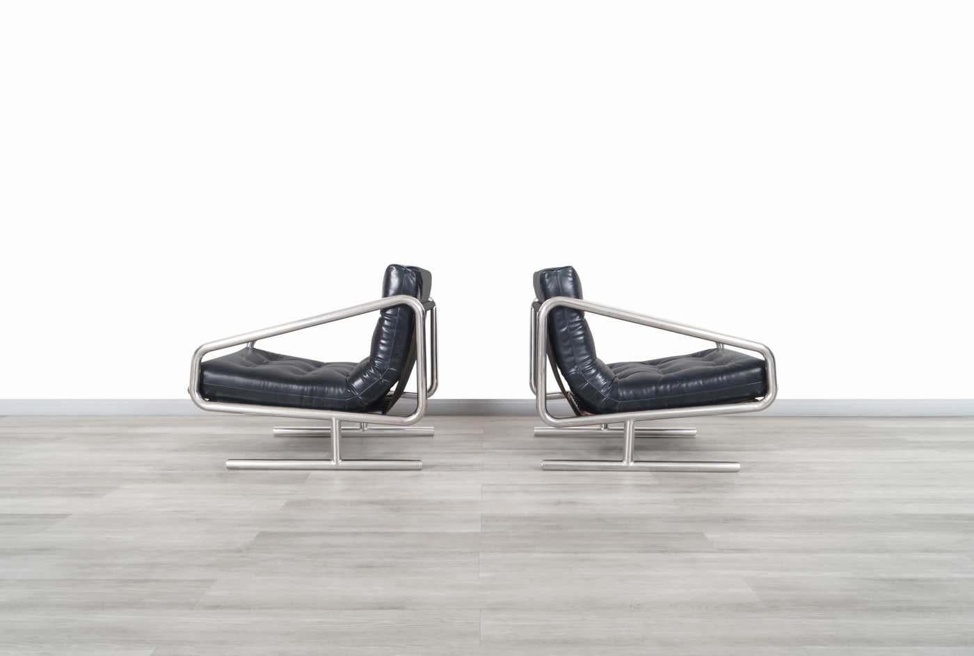 Vintage Lounge-Stühle aus Leder und Aluminium (amerikanisch) im Angebot