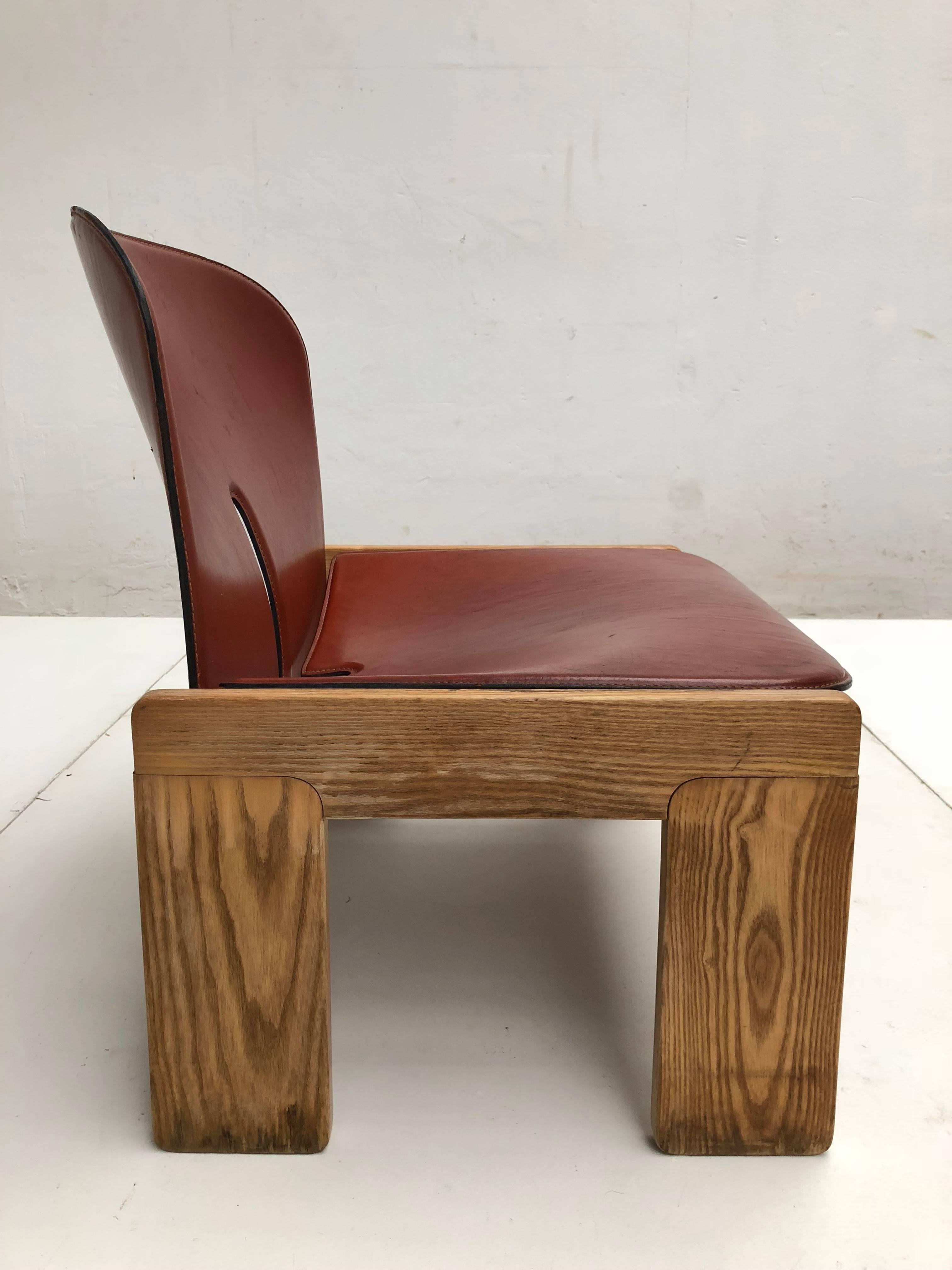 Italian Vintage Leather and Ash Wood 925 Chair by Afra and Tobia Scarpa for Cassina 1966