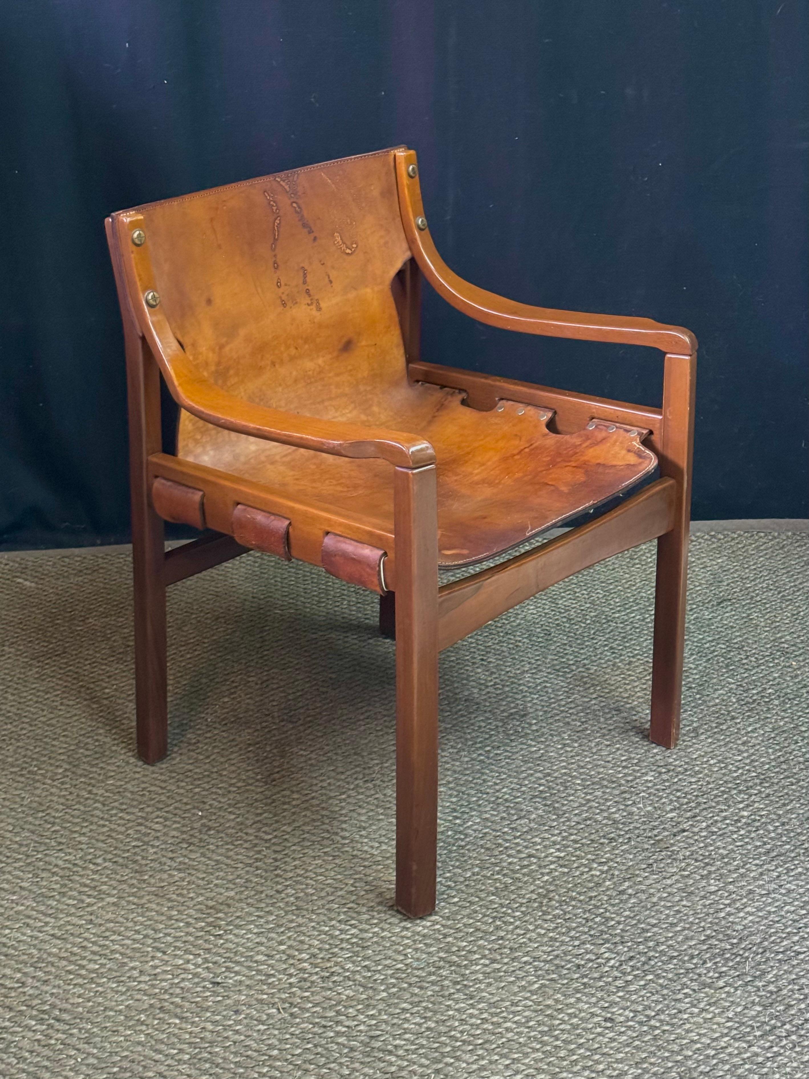 Vintage Leather and Bentwood Armchair by Brazilian Designer, Sergio Rodrigues In Good Condition For Sale In Atlanta, GA