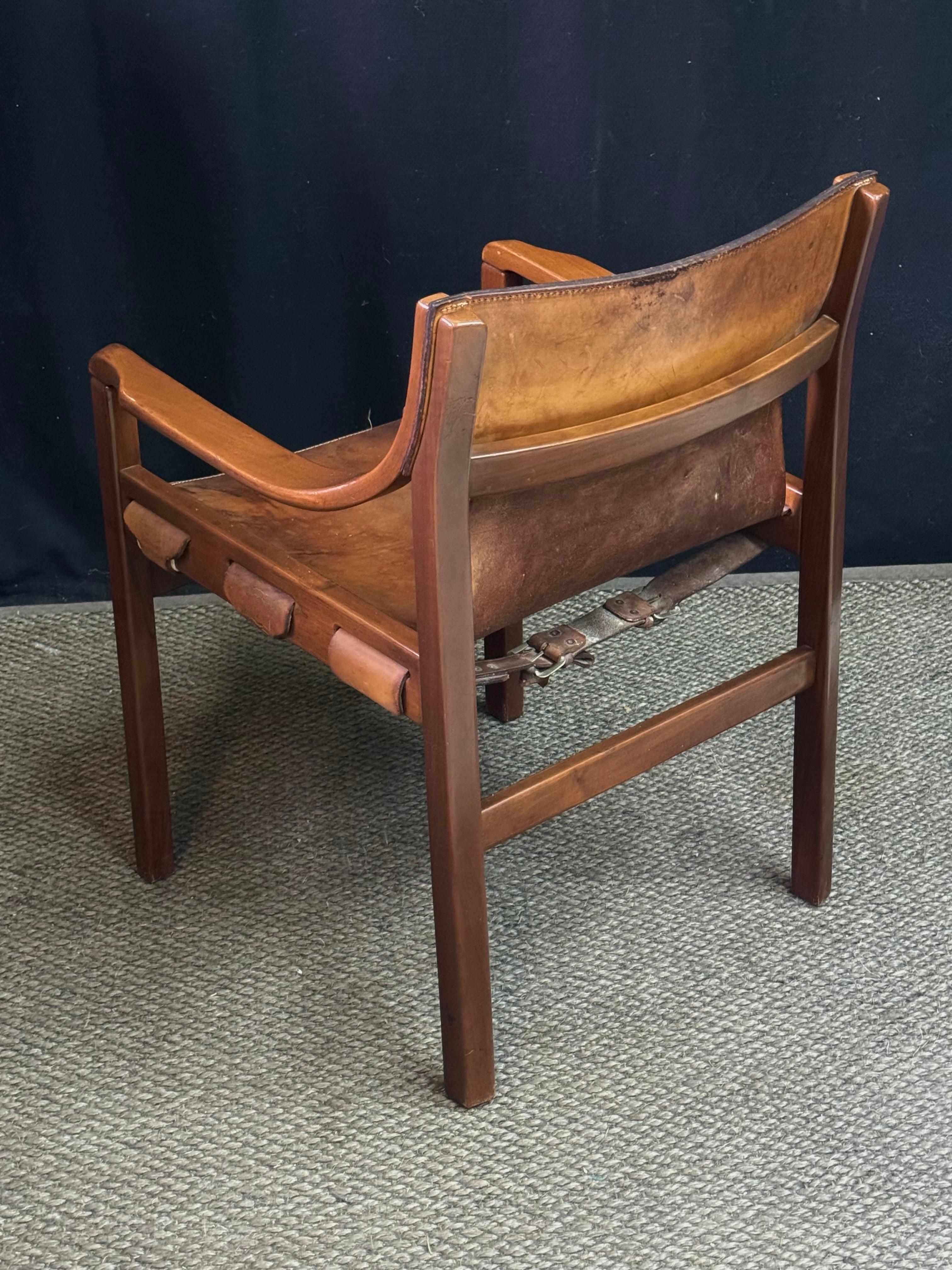 Vintage Leather and Bentwood Armchair by Brazilian Designer, Sergio Rodrigues For Sale 4